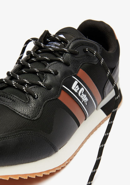 Lee Cooper Men's Textured Low Ankle Sneakers with Lace-Up Closure-Men%27s Sneakers-image-5