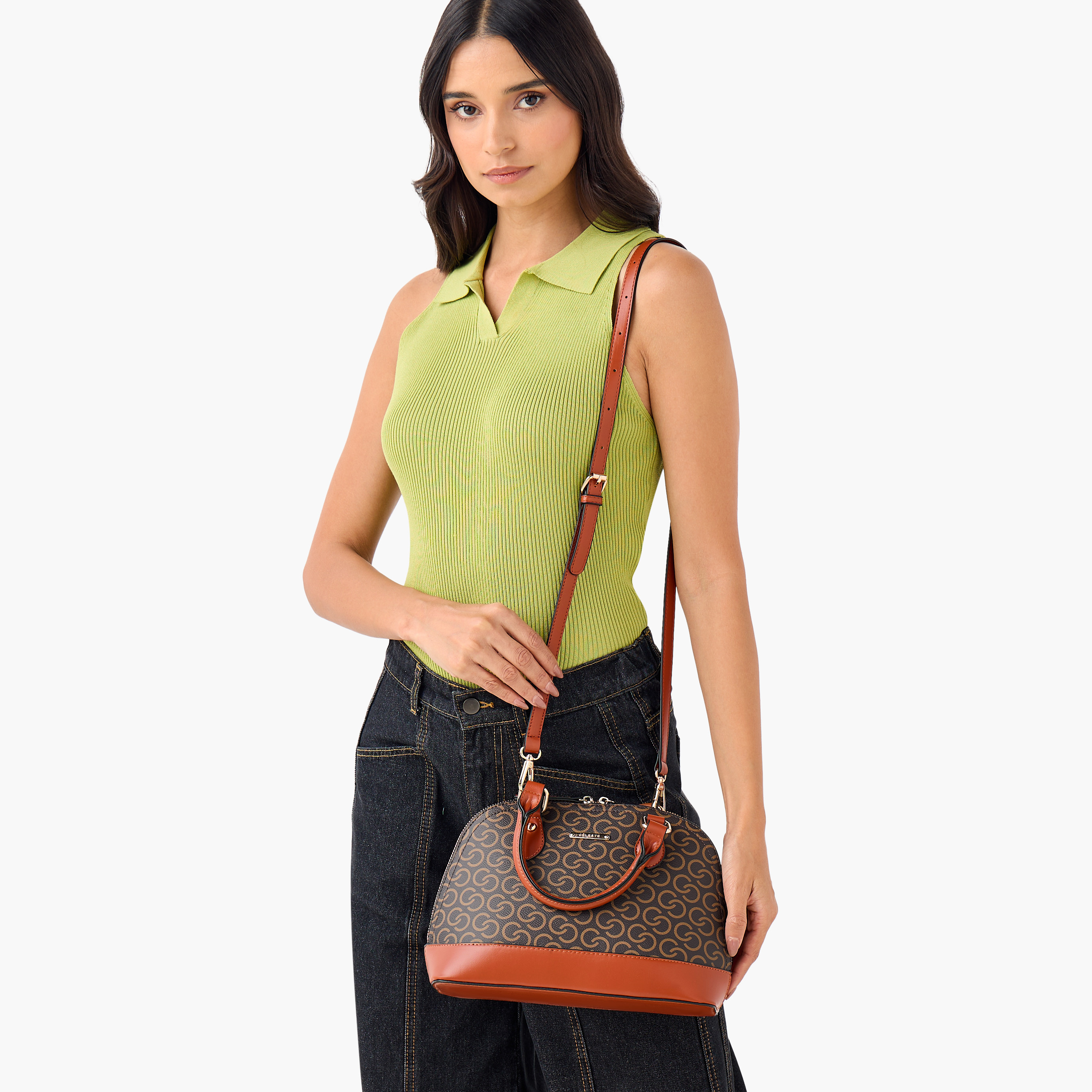 طقم شنط 4 قطع بطبعات مونوجرام من سيليست-women-bagsandwallets-handbags-image-10