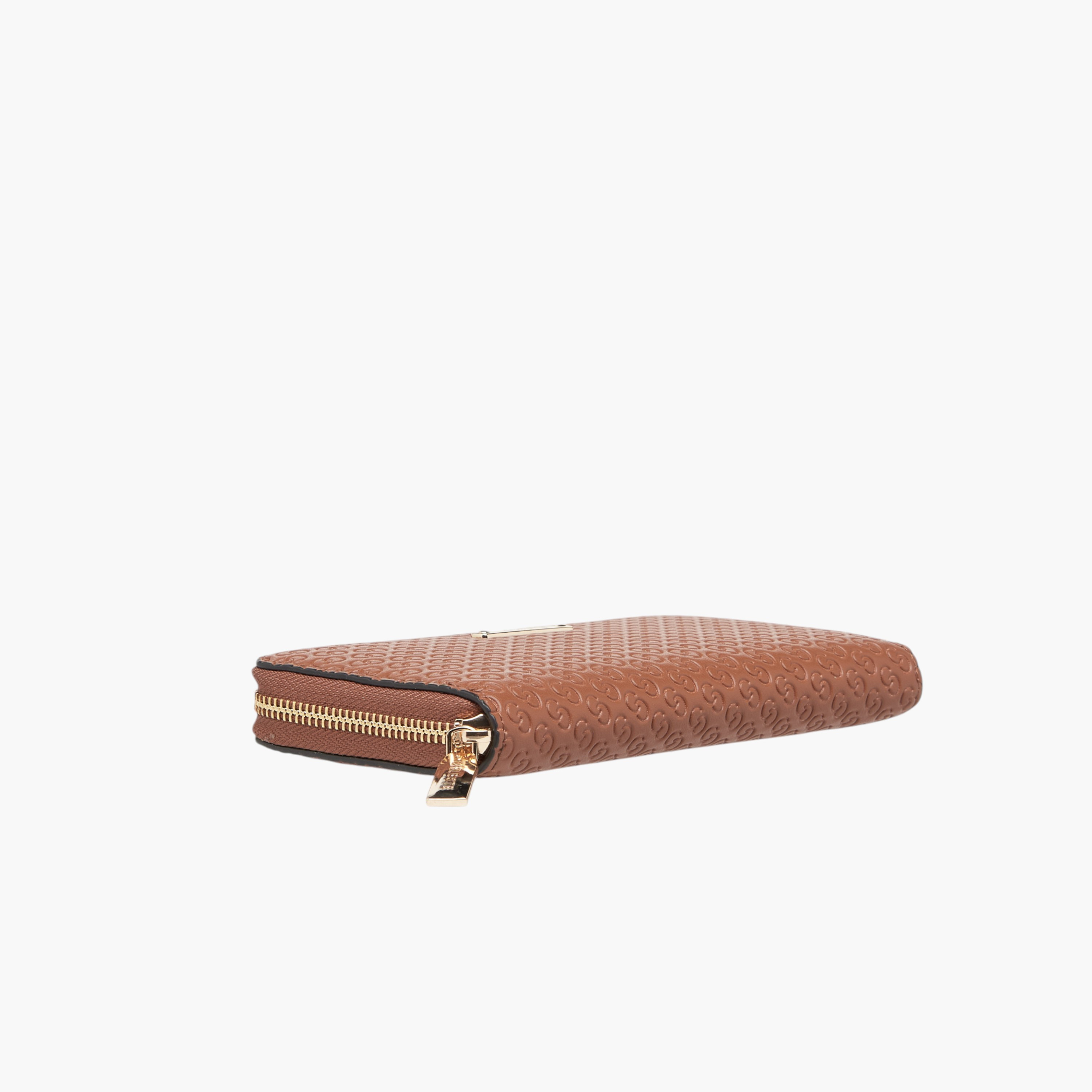 محفظة بسحاب إغلاق دائري ونقوش مونوجرام من سيليست-women-bagsandwallets-wallets-image-4