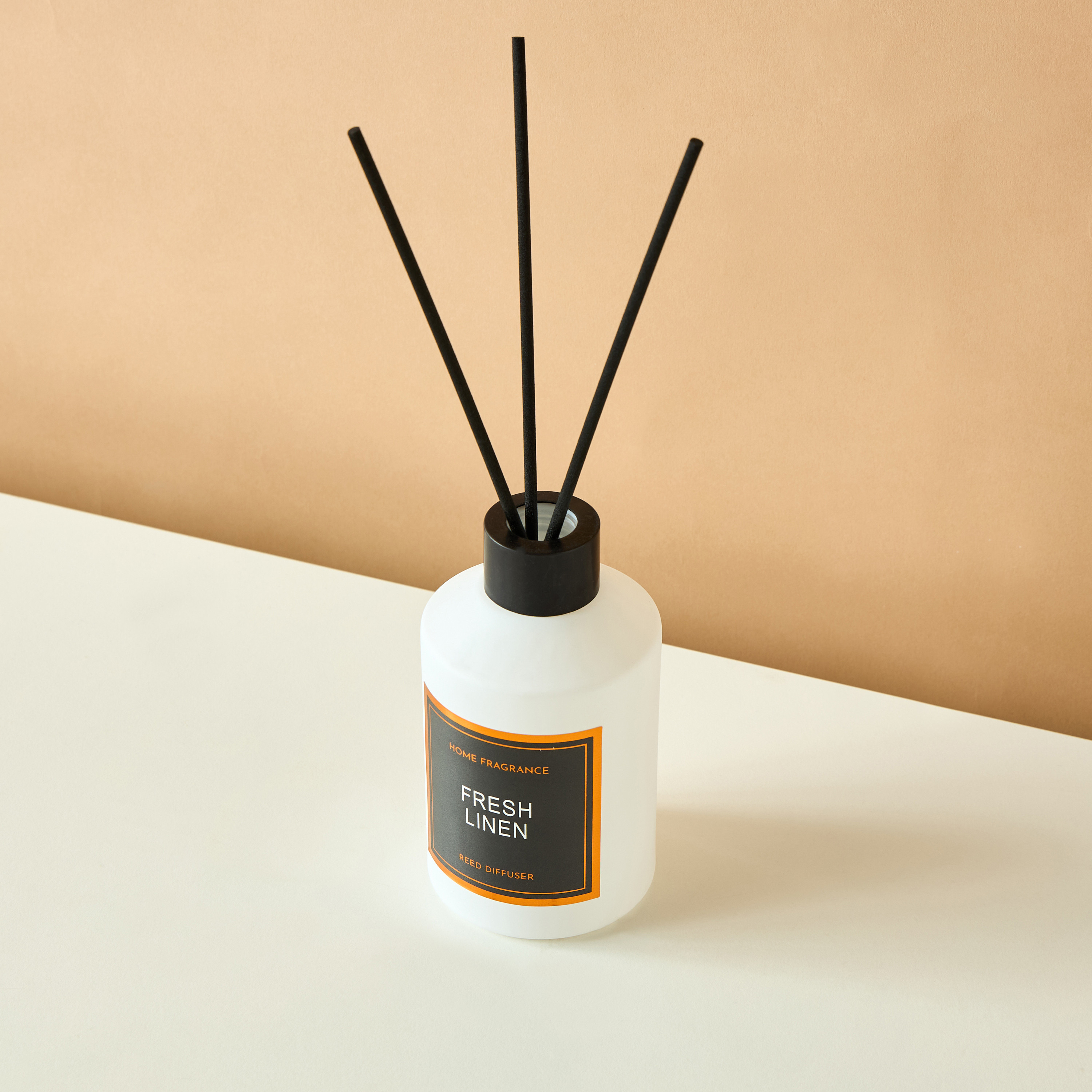 Fresh Linen Reed Diffuser - 200 ml-household-homefragrance-reeddiffusers-image-3