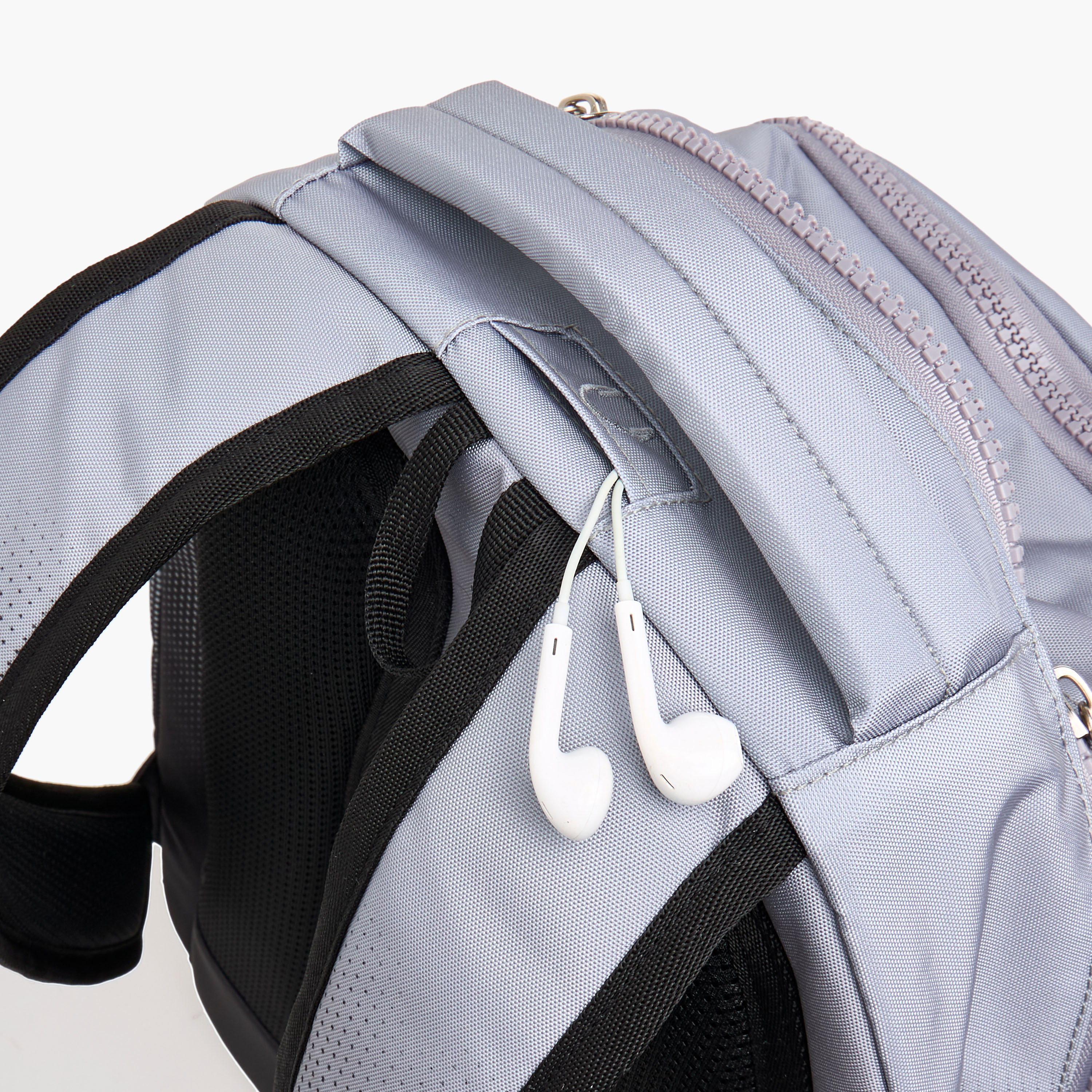Juniors Pronto Ombre Backpack with Adjustable Straps and Zip Closure - 17 inches-school-bagsandbackpacks-backpacks-image-10