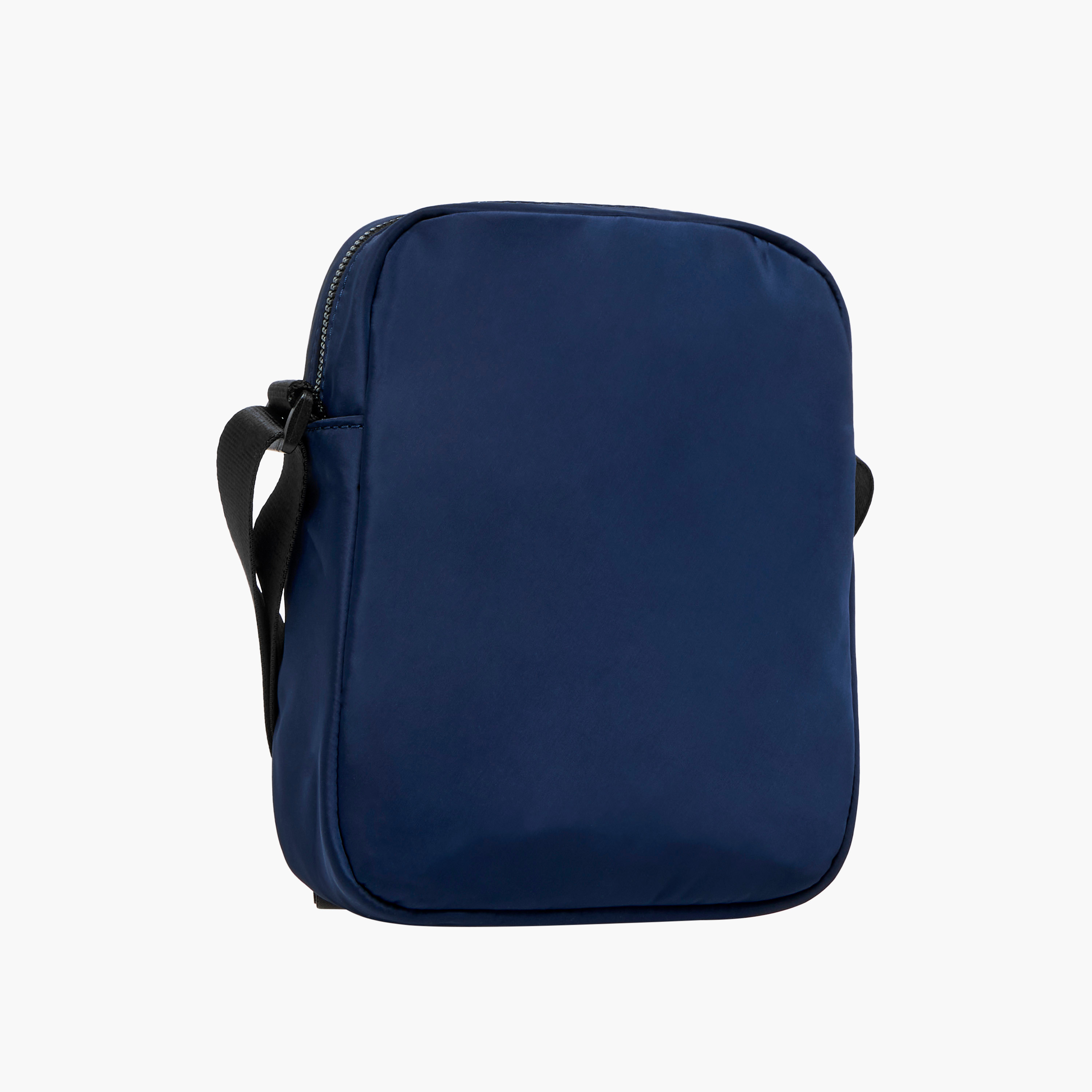 شنطة كروس بودي بطبعات شعار وحزام قابل للتعديل وسحاب إغلاق من لي كوبر-travel-accessories-image-4