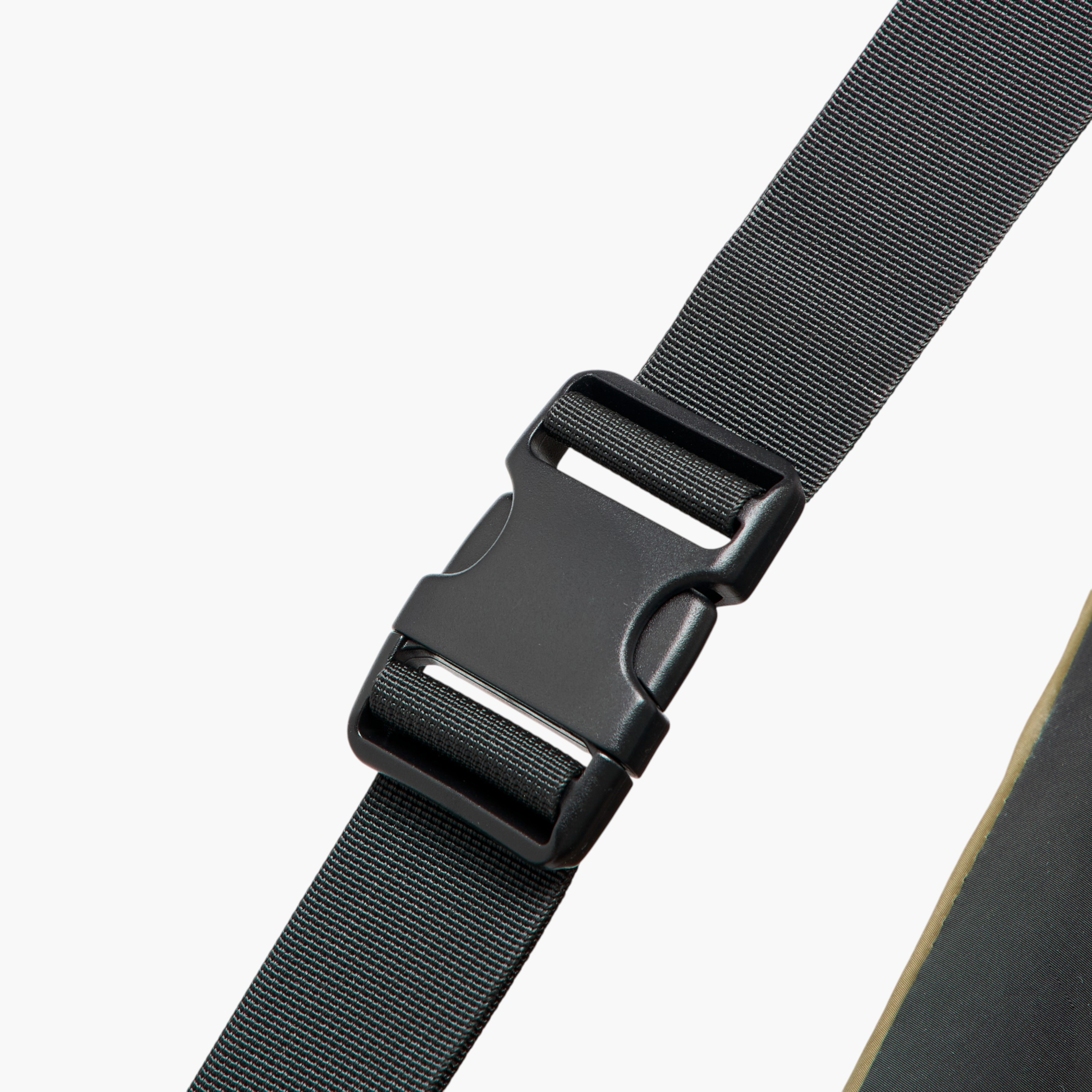 شنطة خصر بوليستر سادة للرجال من لي كوبر-travel-accessories-image-5