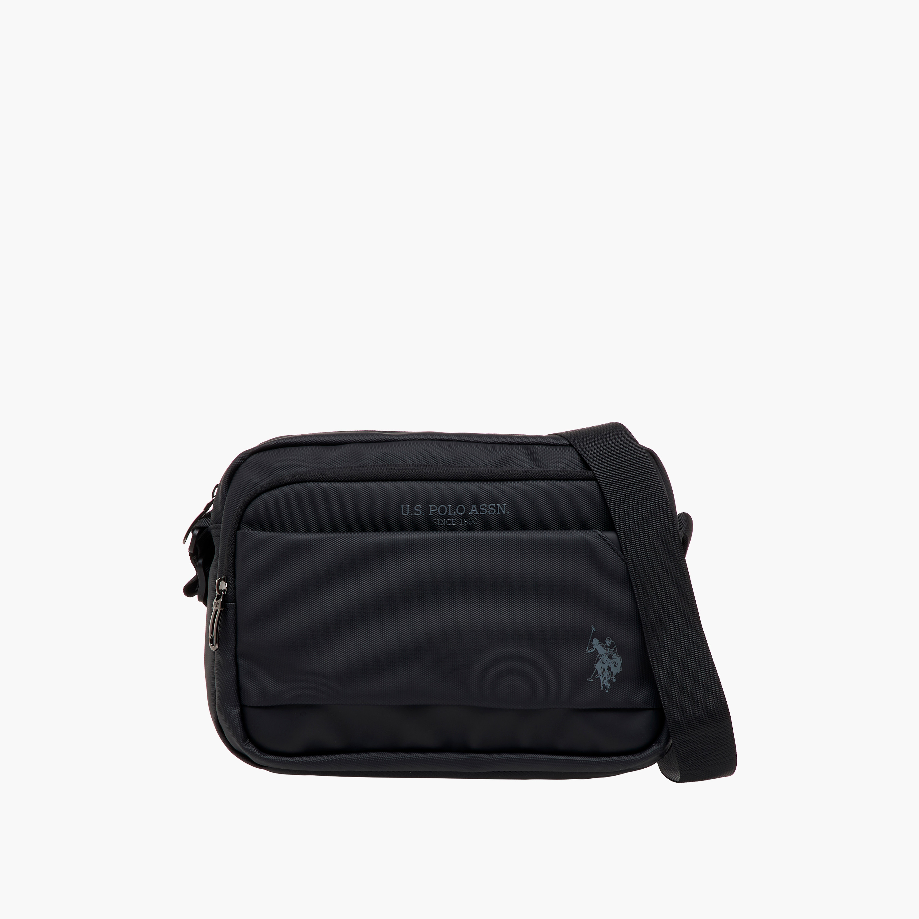 شنطة كروس بودي سادة بحزام قابل للتعديل وسحاب إغلاق من يو إس بولو أسن-women-bagsandwallets-handbags-image-1