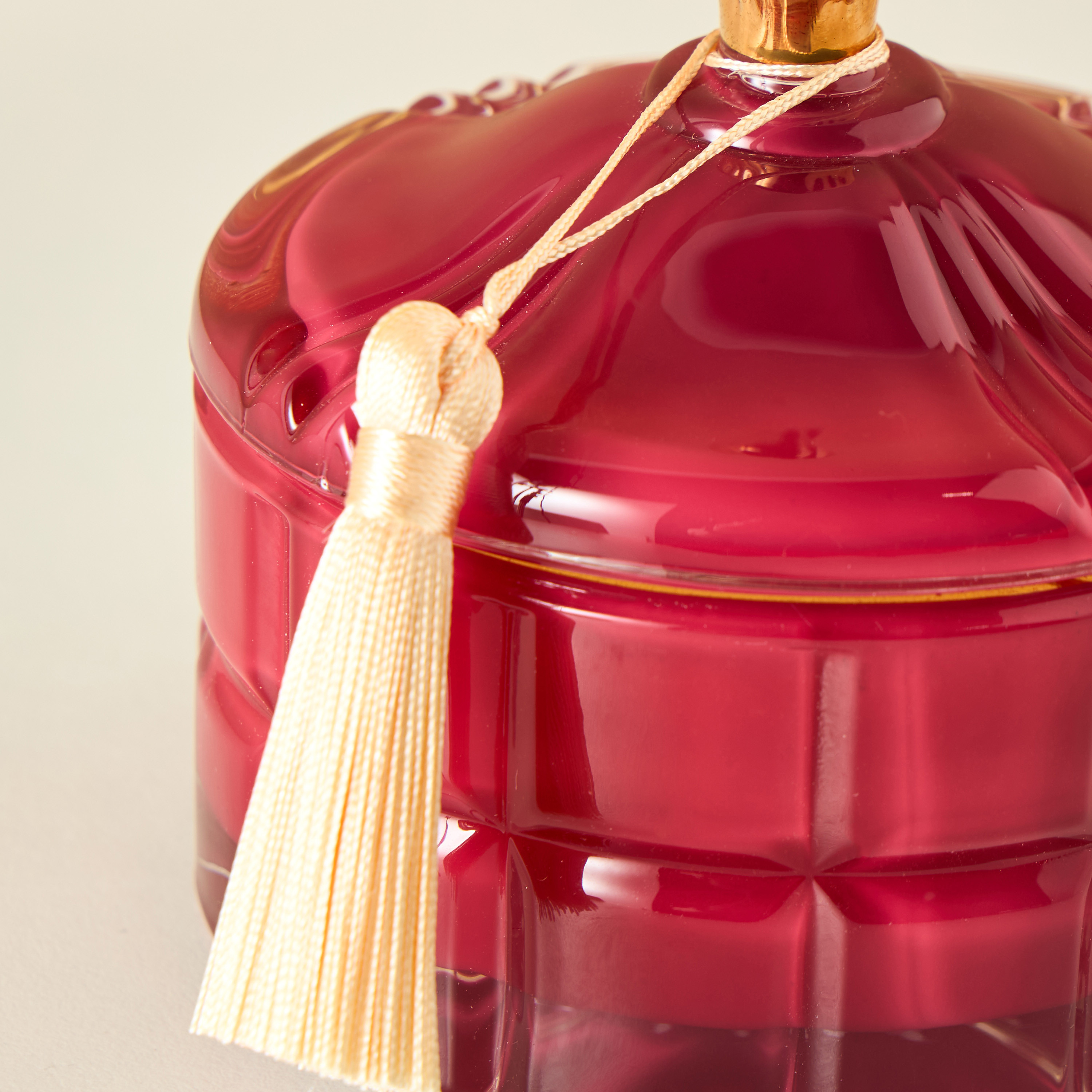 Scented London Pink lotus Scented Jar Candle - 11 cms-household-homefragrance-candles-image-4