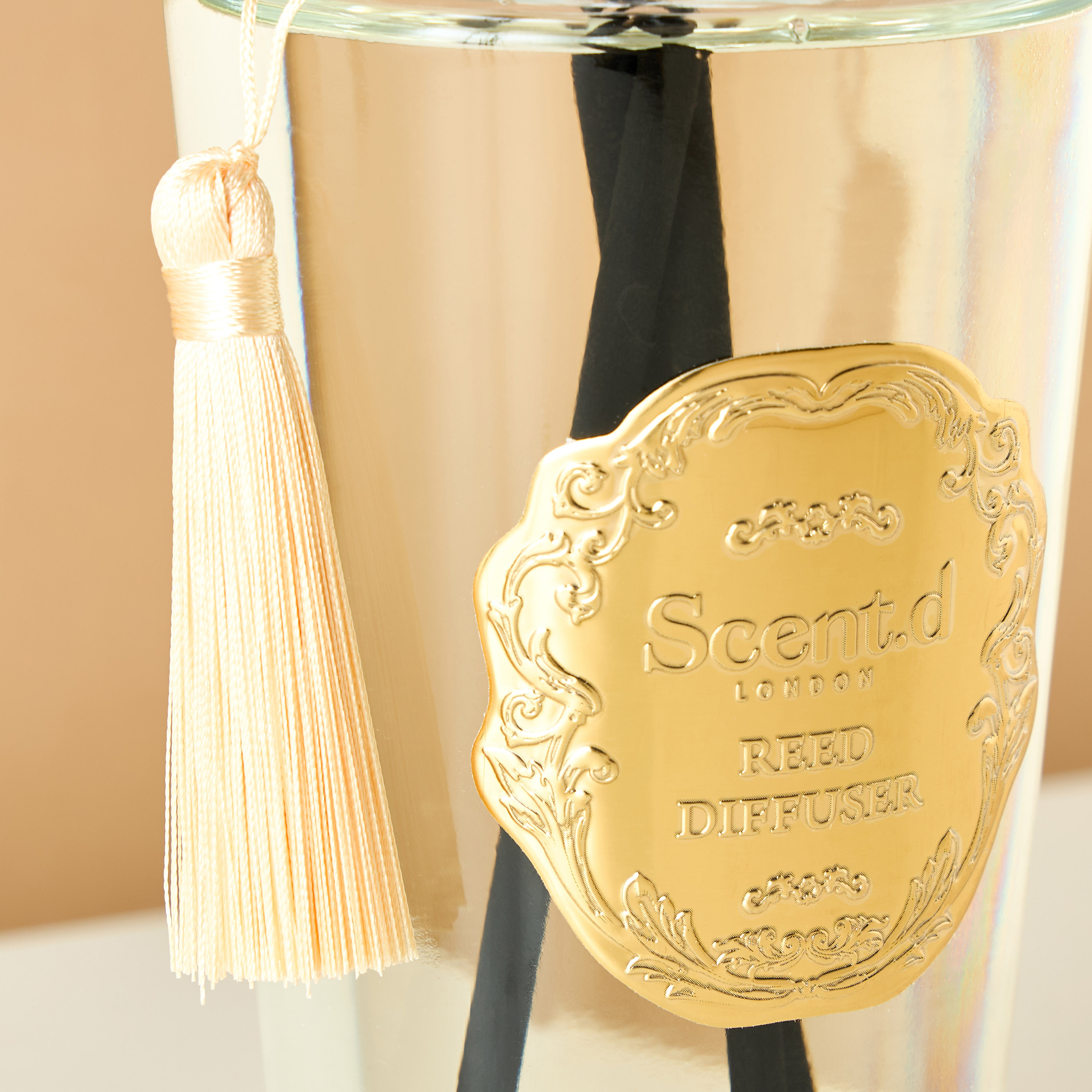 Scent.d London Sweet Vanilla Reed Diffuser - 500 ml-household-homefragrance-reeddiffusers-image-4