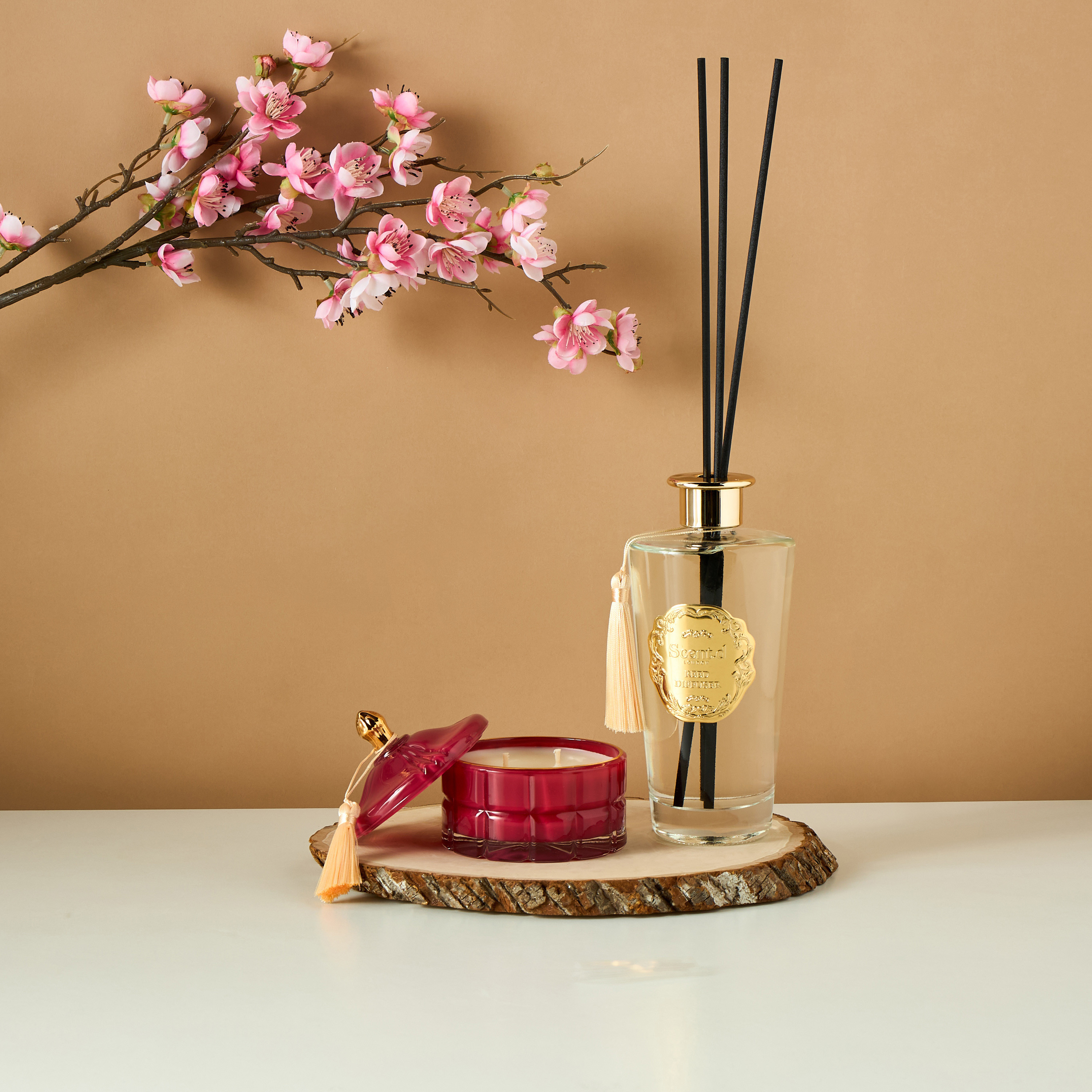 Scent.d London Sweet Vanilla Reed Diffuser - 500 ml-household-homefragrance-reeddiffusers-image-5