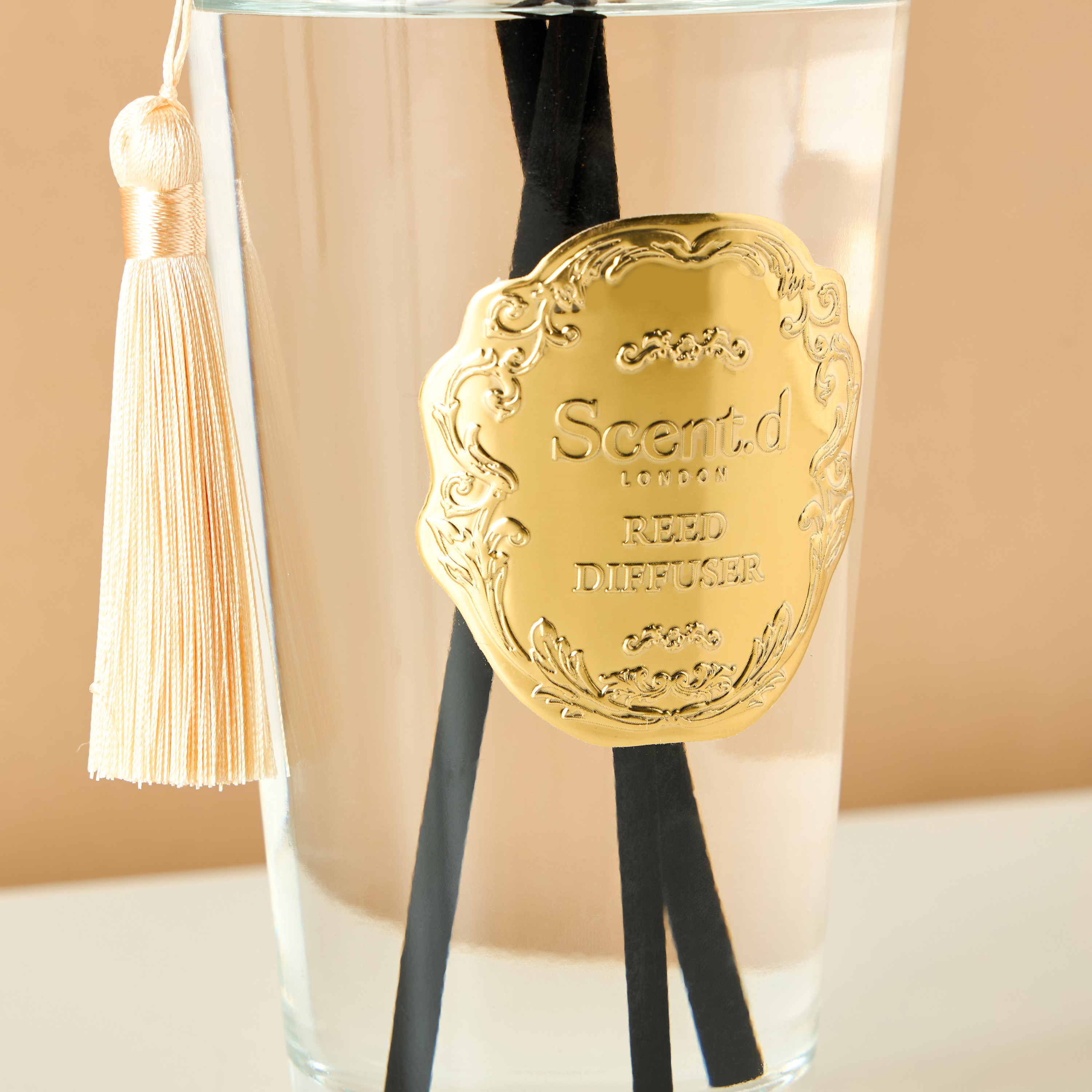 Scent.d London Sweet Vanilla Reed Diffuser - 500 ml-household-homefragrance-reeddiffusers-image-5
