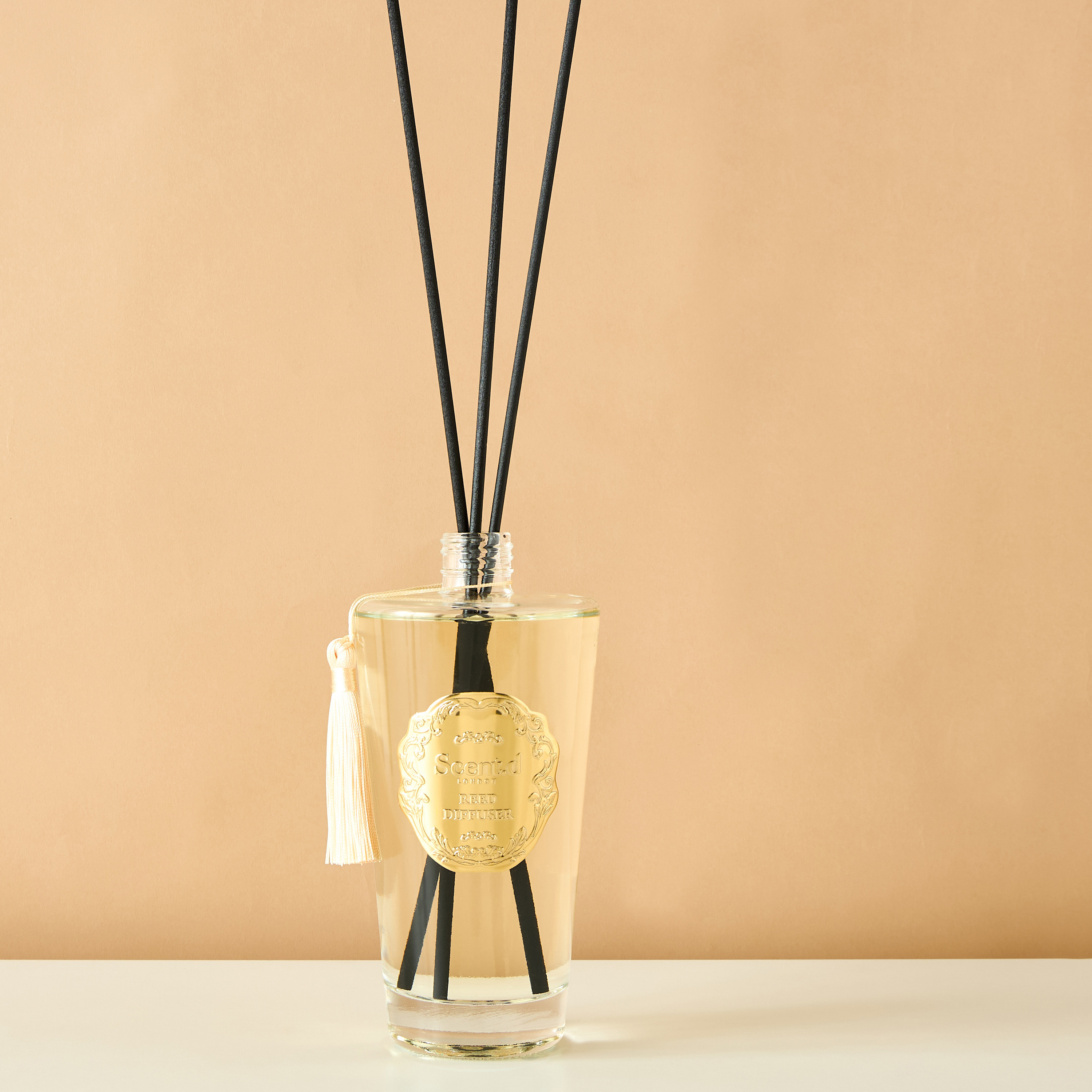 Scent.d London Sweet Vanilla Reed Diffuser - 500 ml-household-homefragrance-reeddiffusers-image-2