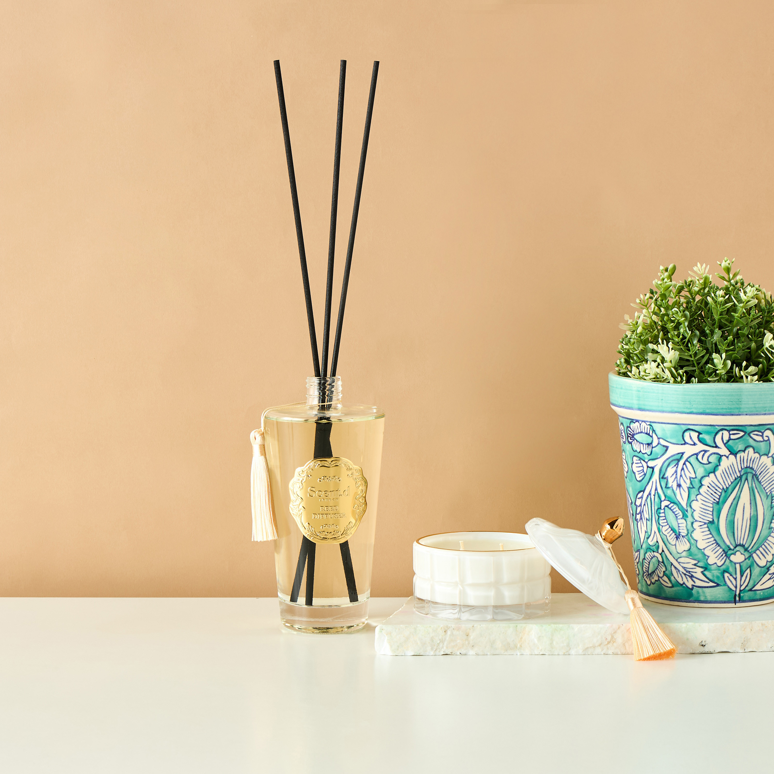 Scent.d London Sweet Vanilla Reed Diffuser - 500 ml-household-homefragrance-reeddiffusers-image-5