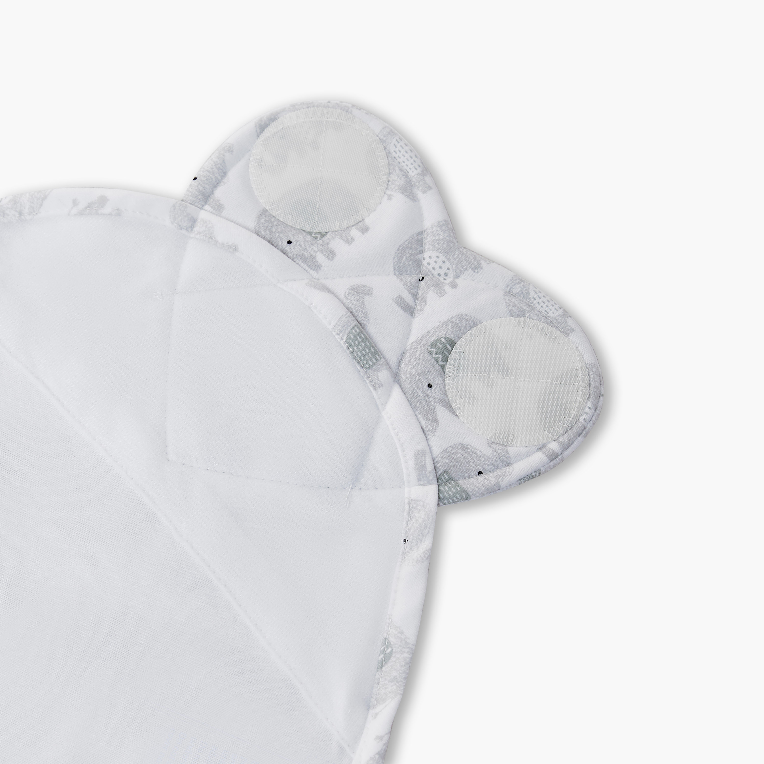 قماط نوم أطفال بطبعات فيل من جونيورز - 0-3 شهور-baby-nursery-blanketsandswaddles-swaddlesandsleepingbags-image-5