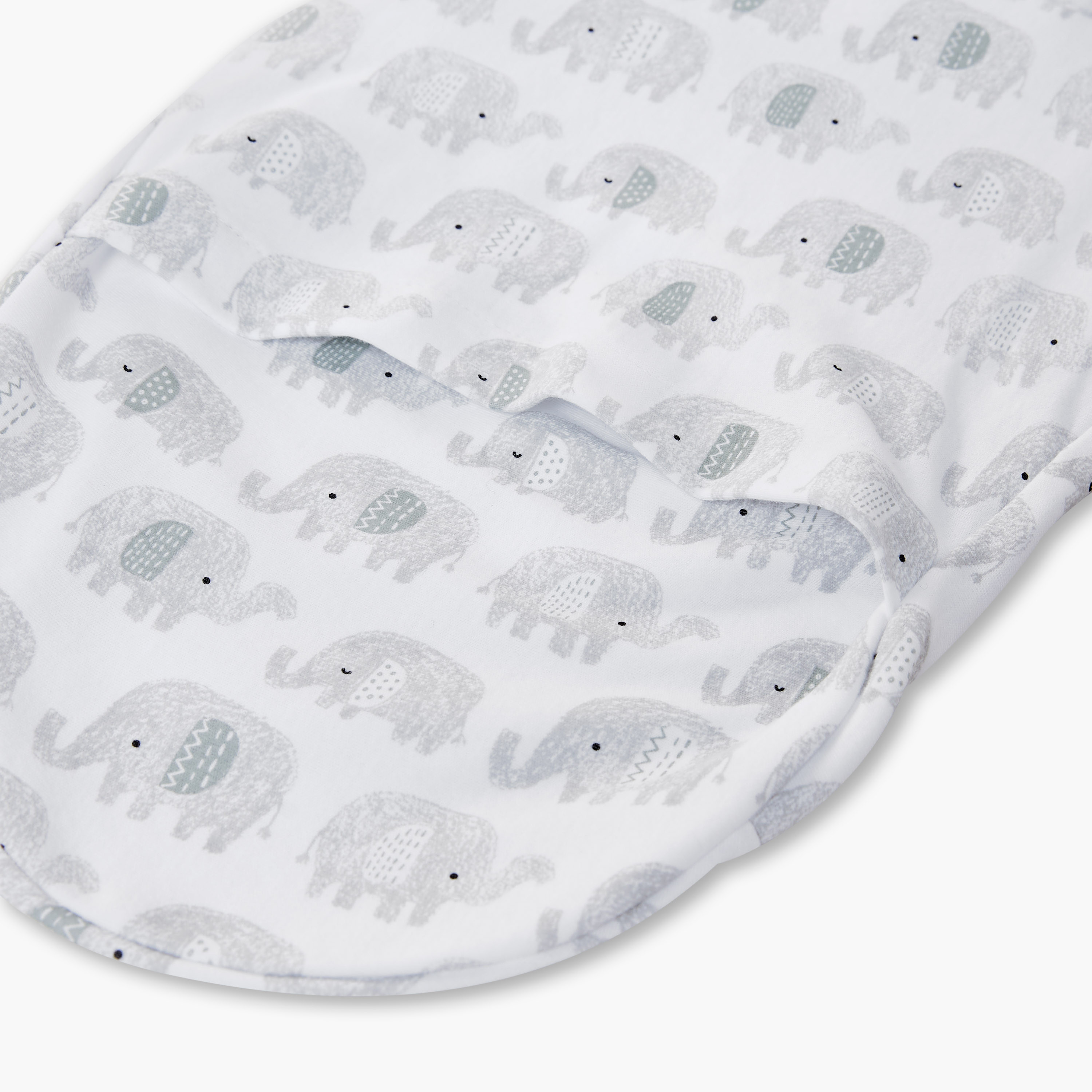 قماط نوم أطفال بطبعات فيل من جونيورز - 0-3 شهور-baby-nursery-blanketsandswaddles-swaddlesandsleepingbags-image-3