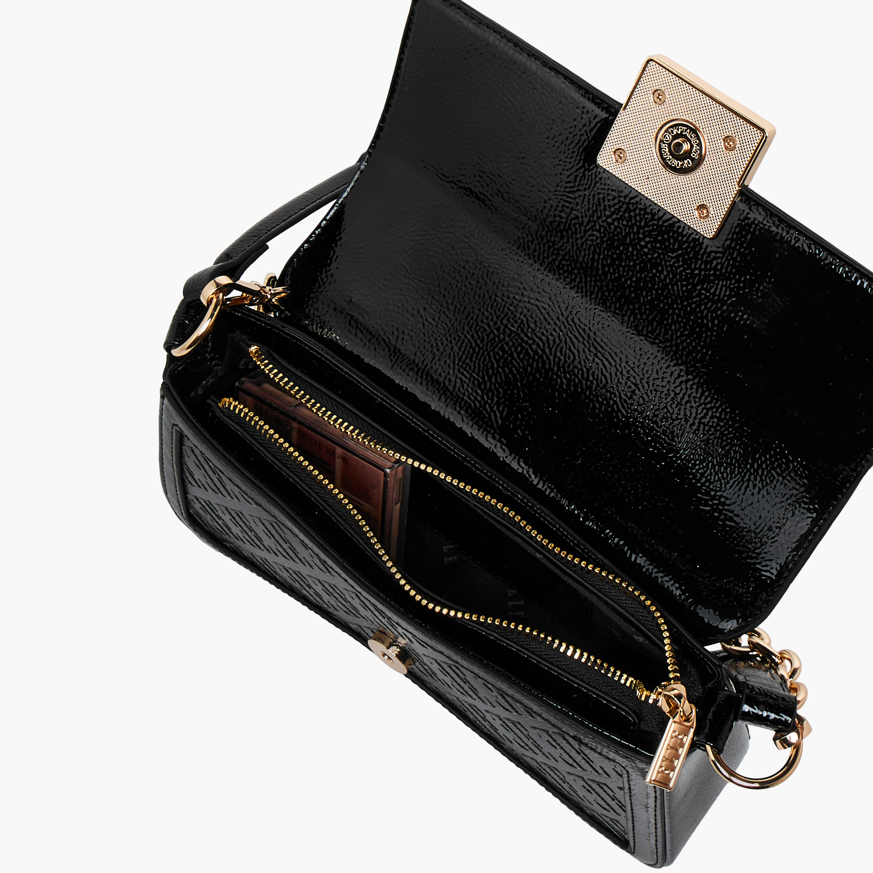 شنطة كتف بنقوش مونوجرام وزر إغلاق من إيل-women-bagsandwallets-handbags-image-9