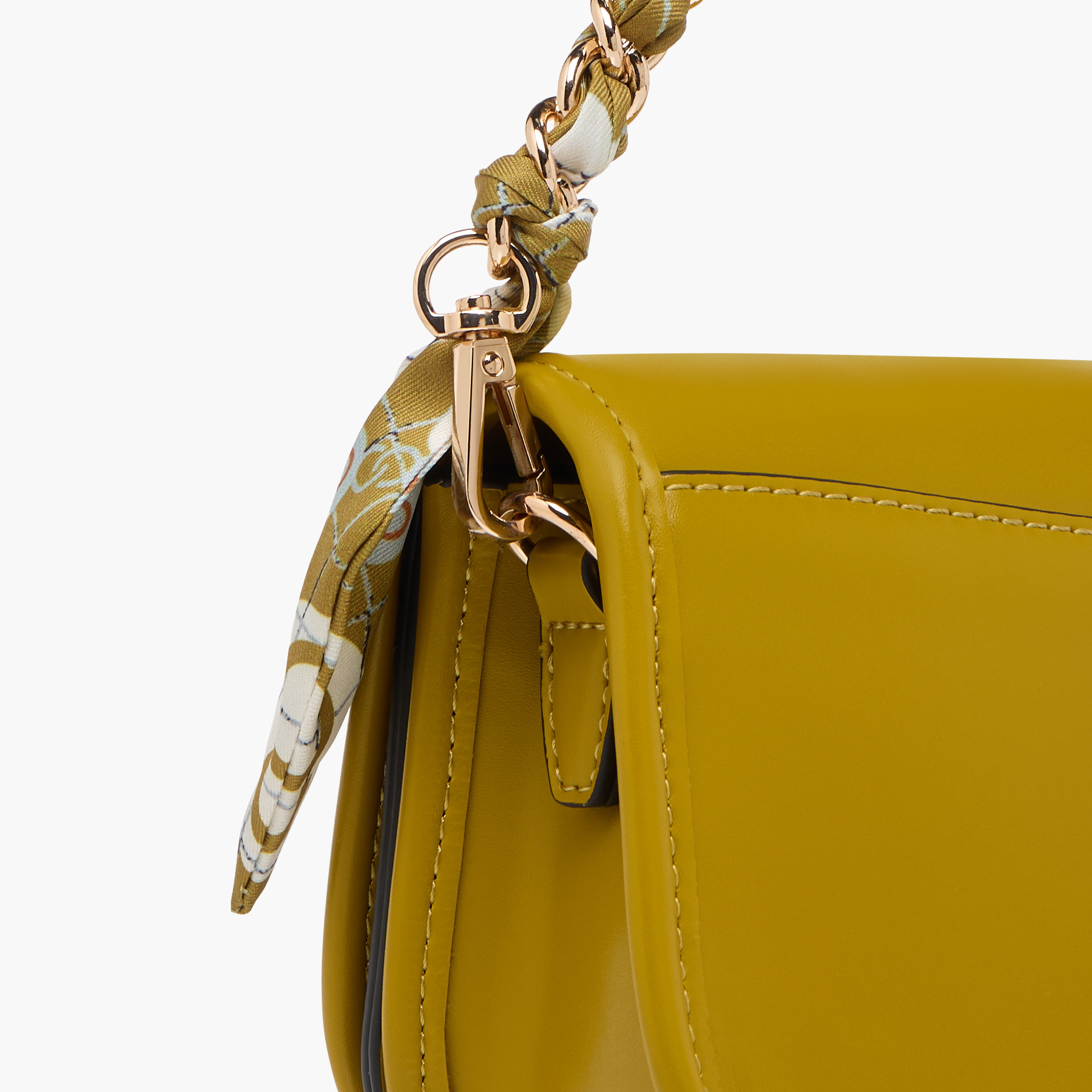شنطة كروس بودي سادة بحزام قابل للفصل وطية إغلاق من سيليست-women-bagsandwallets-handbags-image-7