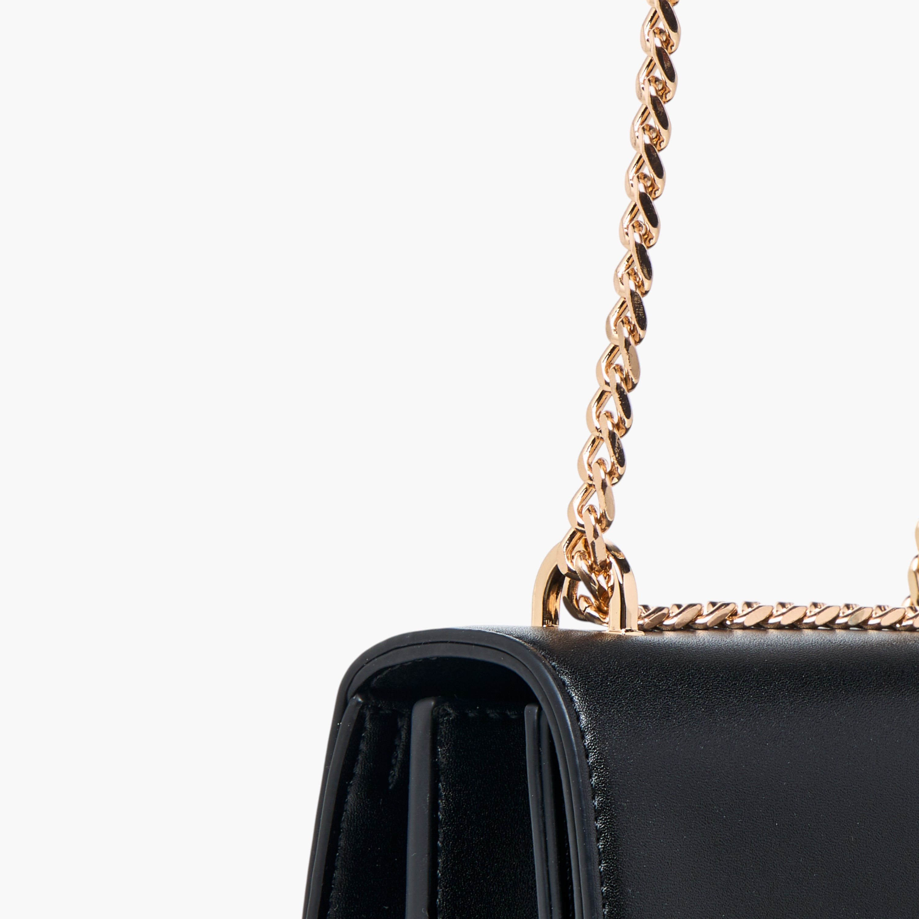 شنطة كروس بودي سادة بحزام سلسلة وقفل إغلاق تويست من سيليست-women-bagsandwallets-handbags-image-6