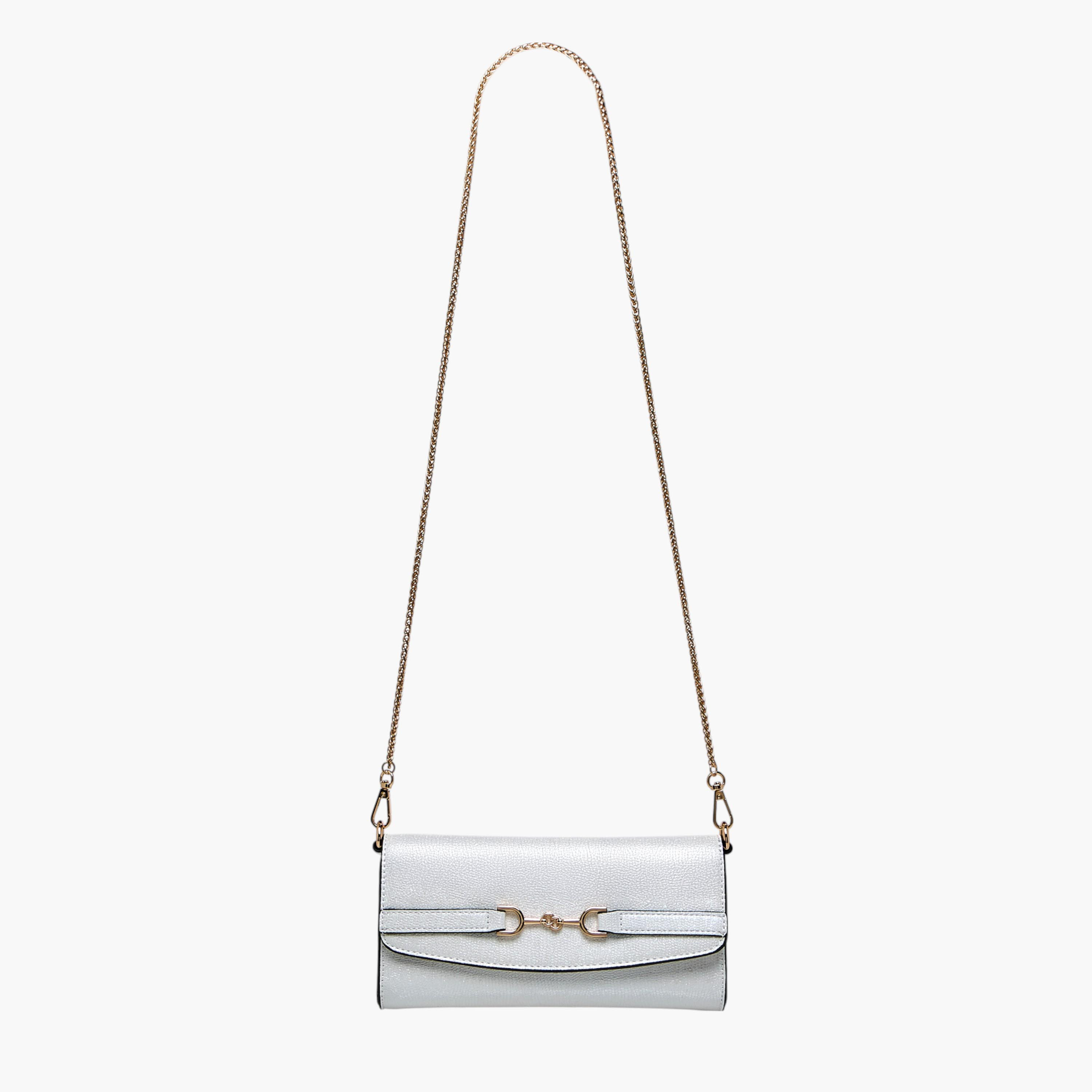 شنطة كروس بودي بملمس ميتاليك بارز مع حزام سلسلة وزر إغلاق من سيليست-women-bagsandwallets-handbags-image-3