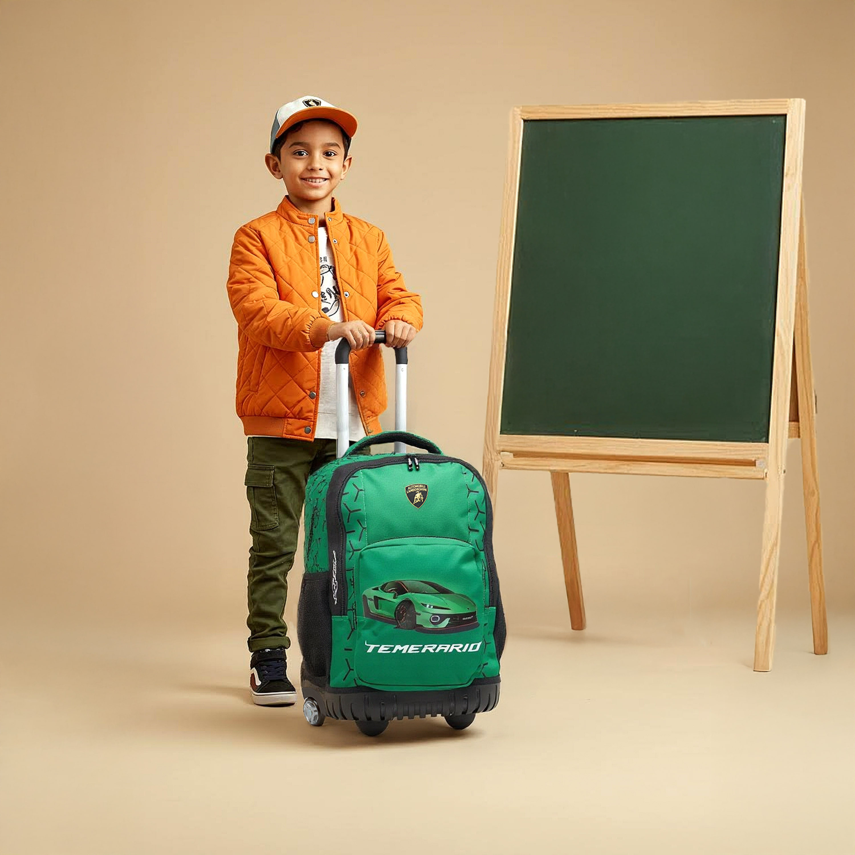 شنطة ترولي للأولاد 8-13 سنة بحامل قوارير وتصميم رياضي من لامبورجيني -school-bagsandbackpacks-trolleybags-image-8