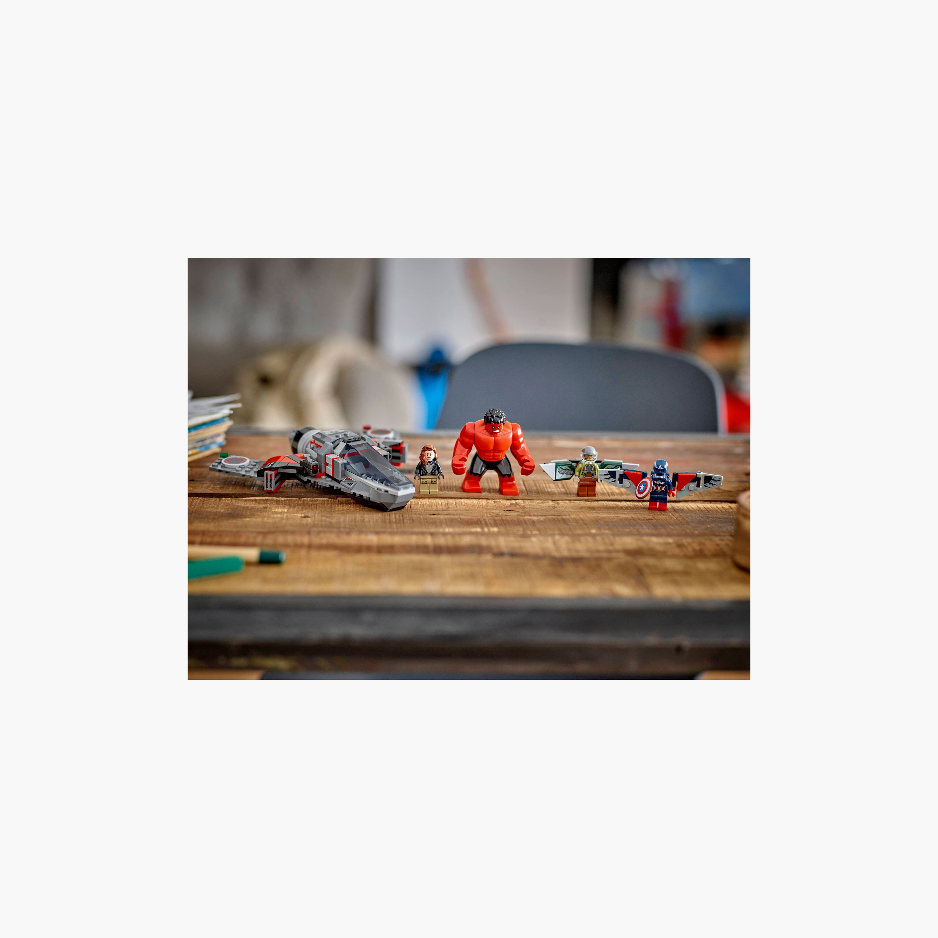 LEGO® Marvel Captain America vs. Red Hulk Battle 76292-toys-buildingblocks-blocks-image-4