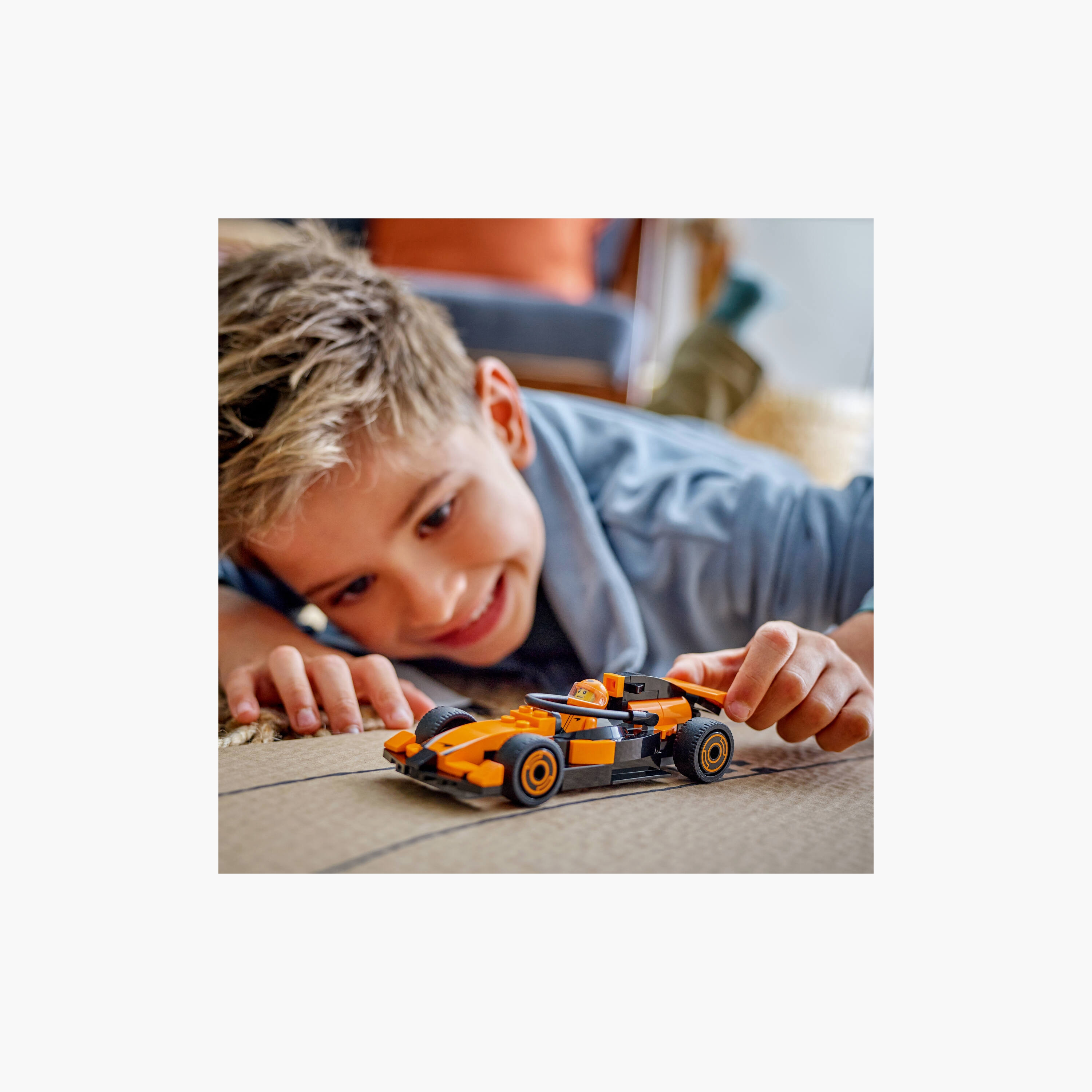 مجموعة مركبة سائق F1®‎ مع سيارة سباق McLaren من ليغو® سيتي‏ 60442-toys-buildingblocks-blocks-image-6