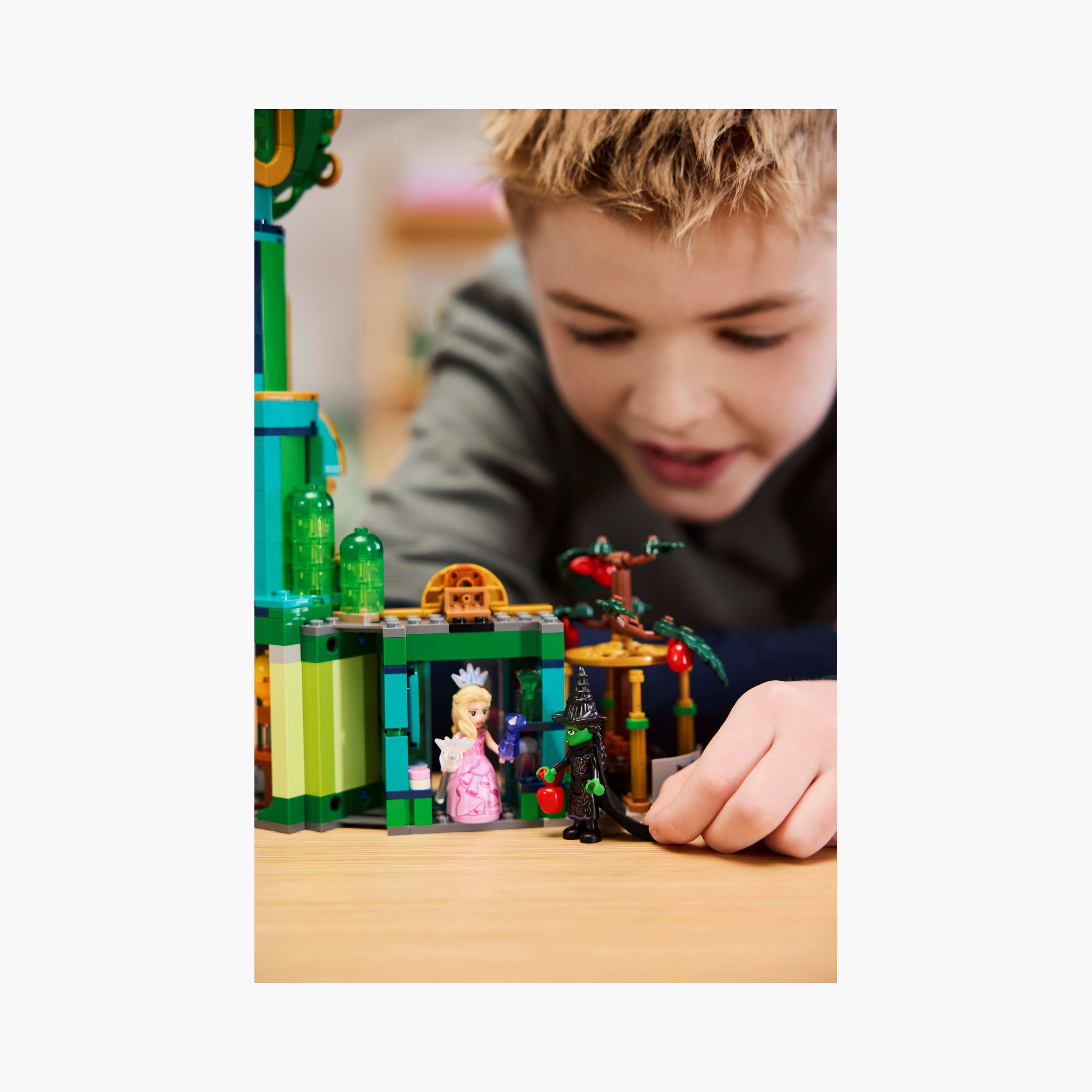 LEGO® Wicked Welcome to Emerald City Collectible Toy 75684-toys-buildingblocks-blocks-image-3