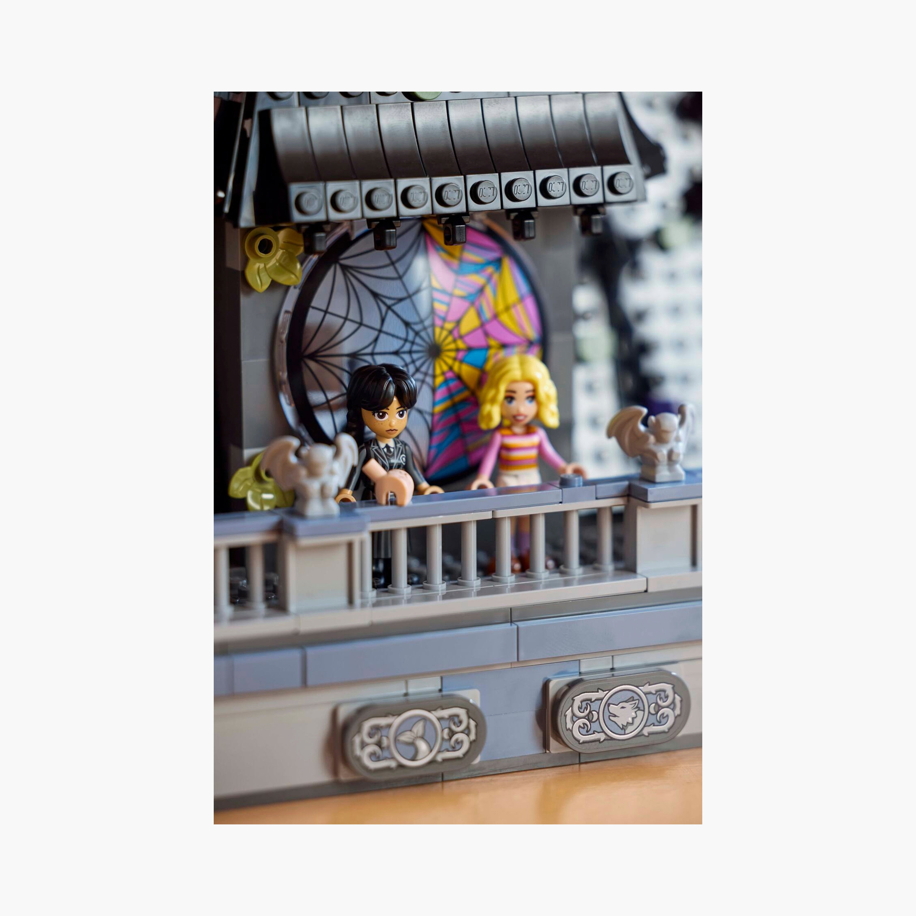 LEGO® Wednesday: Wednesday & Enid’s Dorm Room Gift Set 76781-toys-buildingblocks-blocks-image-5