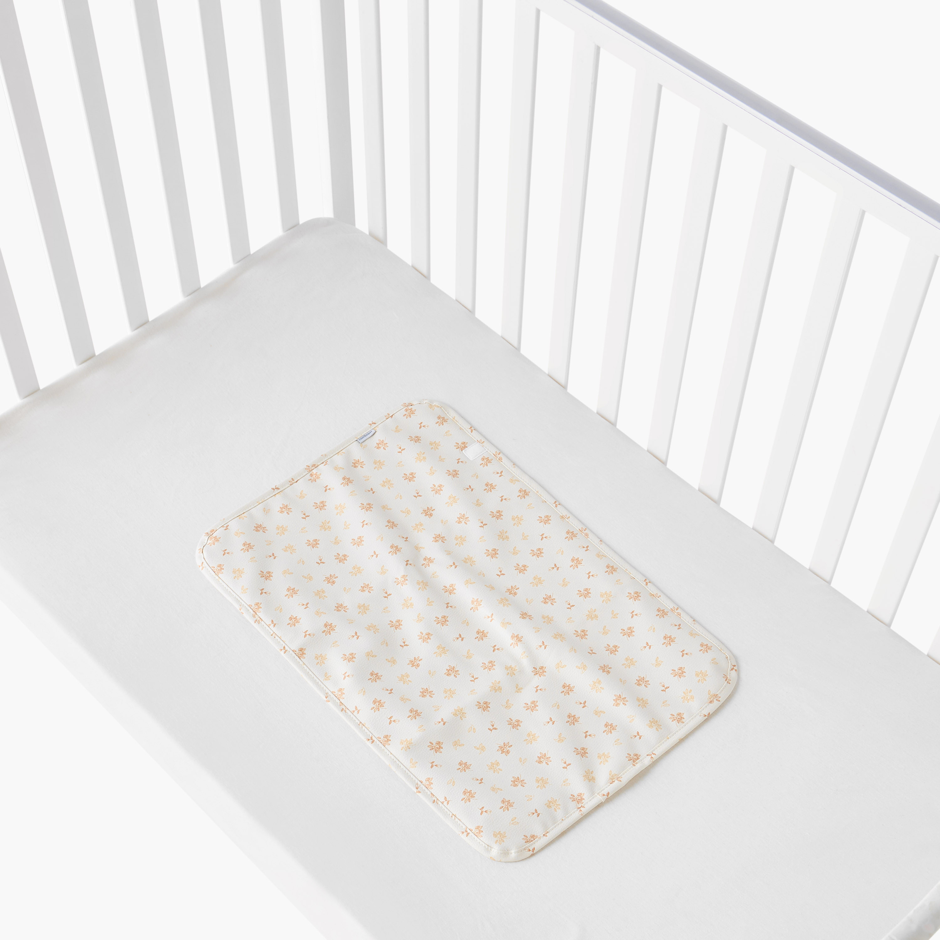 Cambrass Floral Print Changing Mat - 40x60x1 cm-baby-diapering-changingmats-image-2