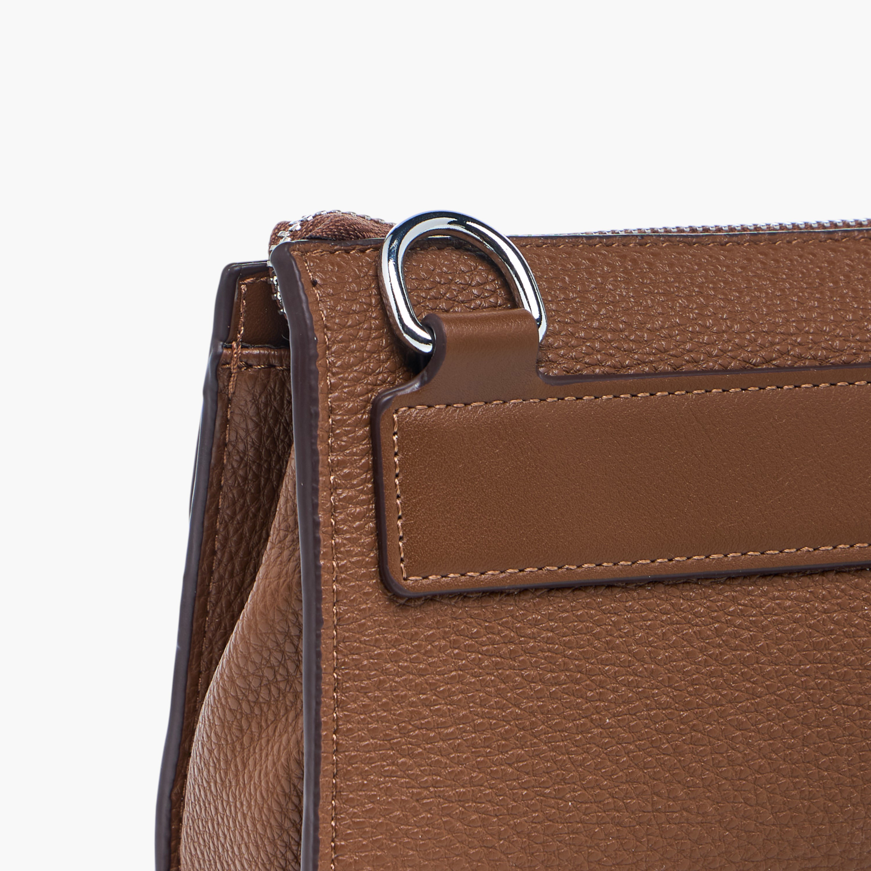 شنطة سادة بحزام قابل للفصل وسحاب إغلاق من دوتشيني-travel-accessories-image-6