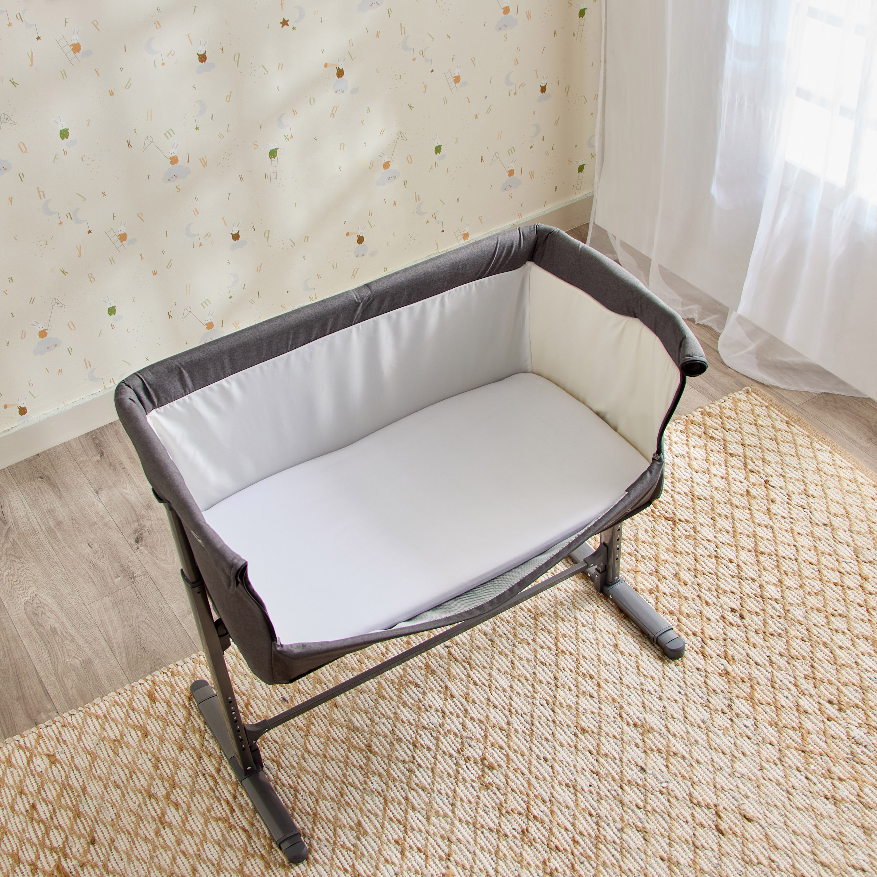 Giggles Fitted Sheet - 50x80x15 cm-baby-nursery-babybedding-image-2