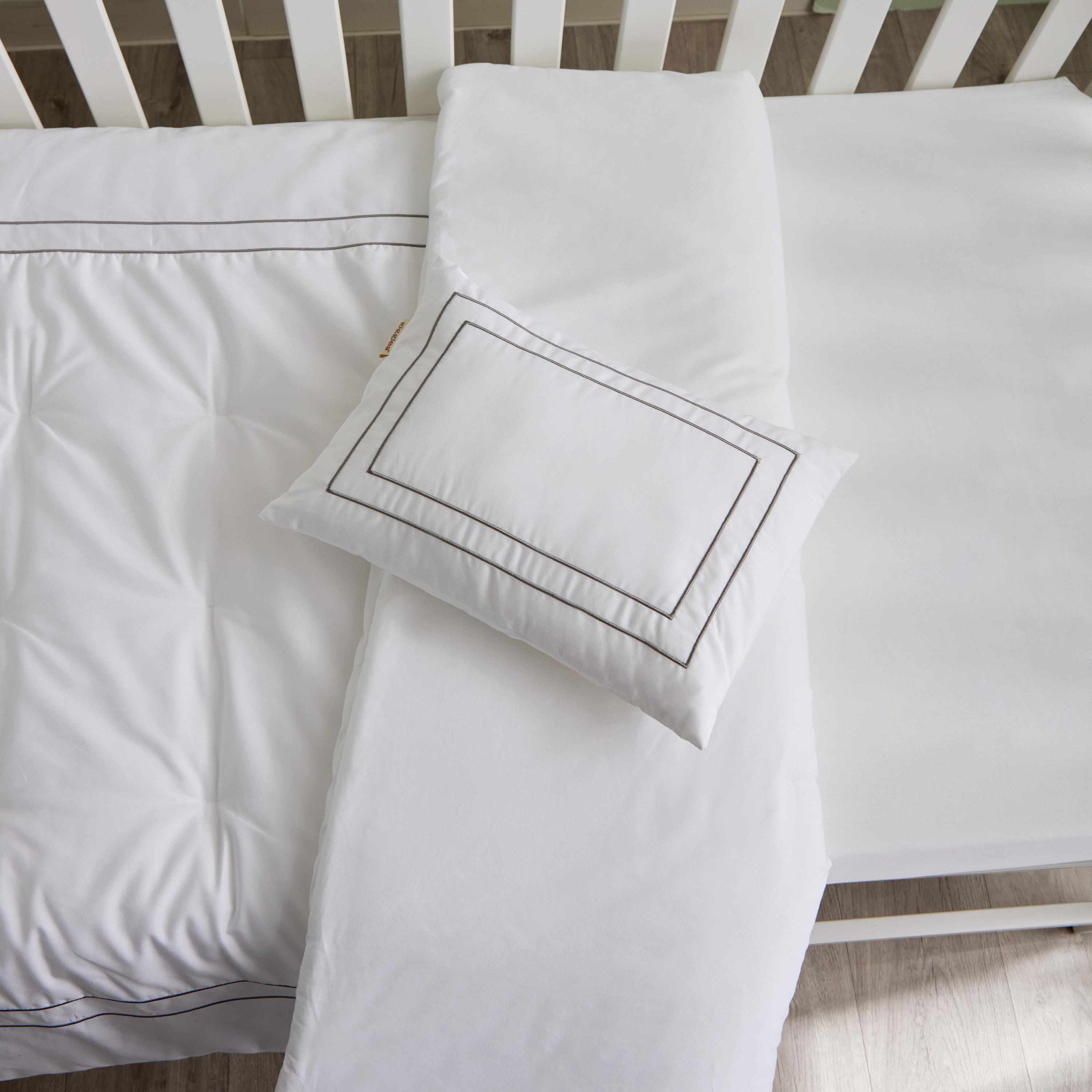 Giggles 2-Piece Comforter and Pillow Set - 90x130 cm-baby-nursery-babybedding-image-6