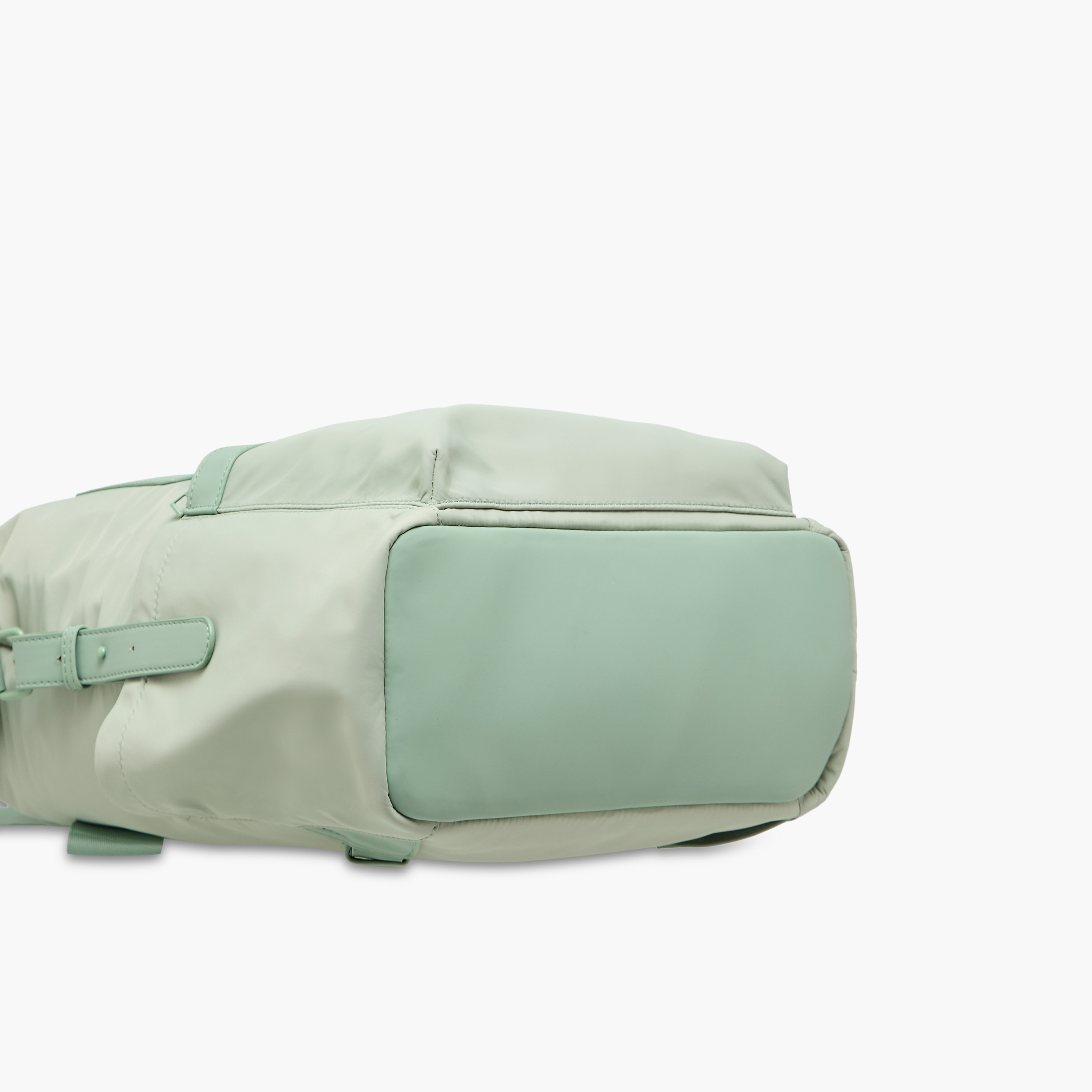 شنطة ترولي سادة مع مقبض قابل للسحب وسحّاب إغلاق من ريبوك - 38x32x14 سم-women-bagsandwallets-backpacks-image-7