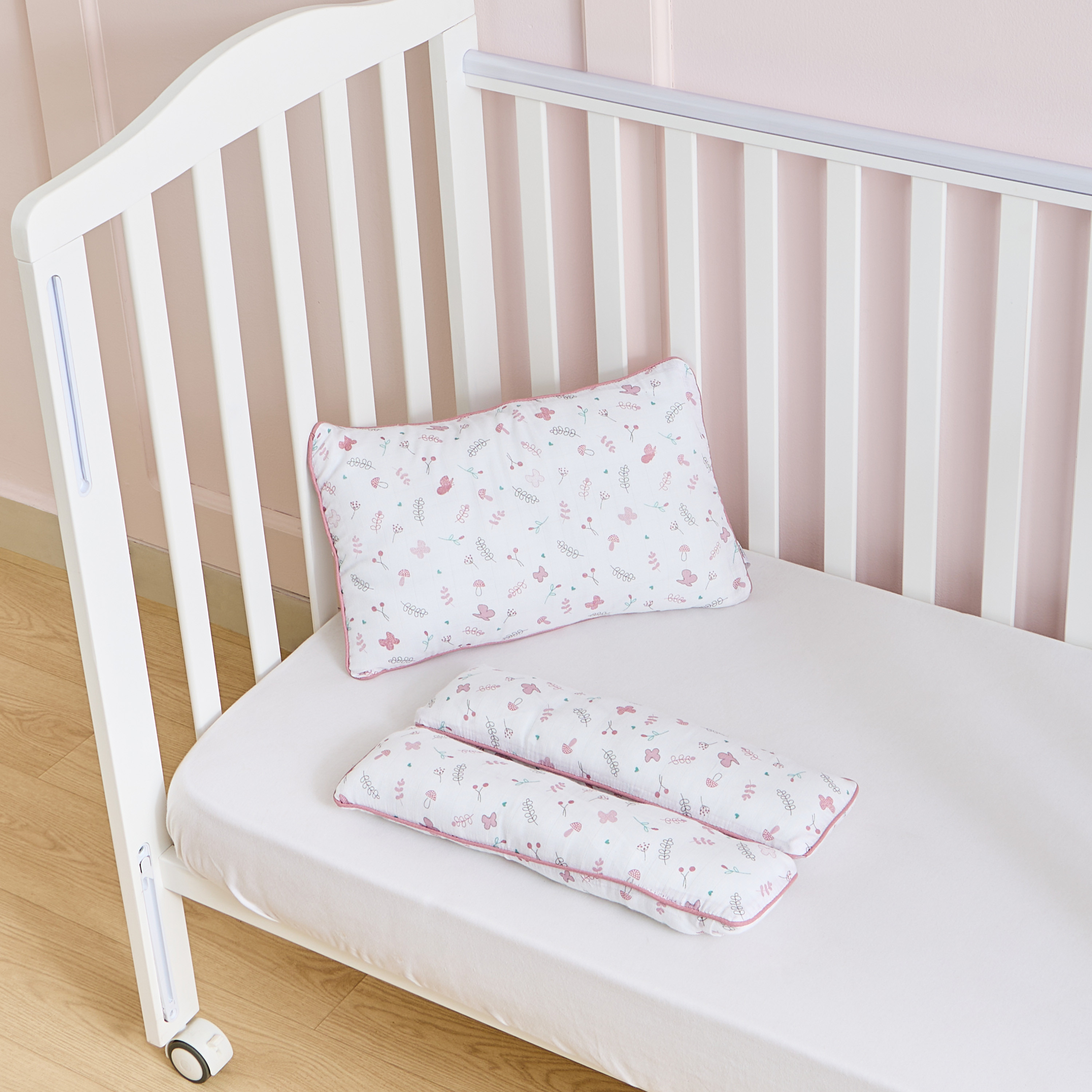 Juniors Baby Bedding Set with Floral Print-baby-nursery-babybedding-image-2