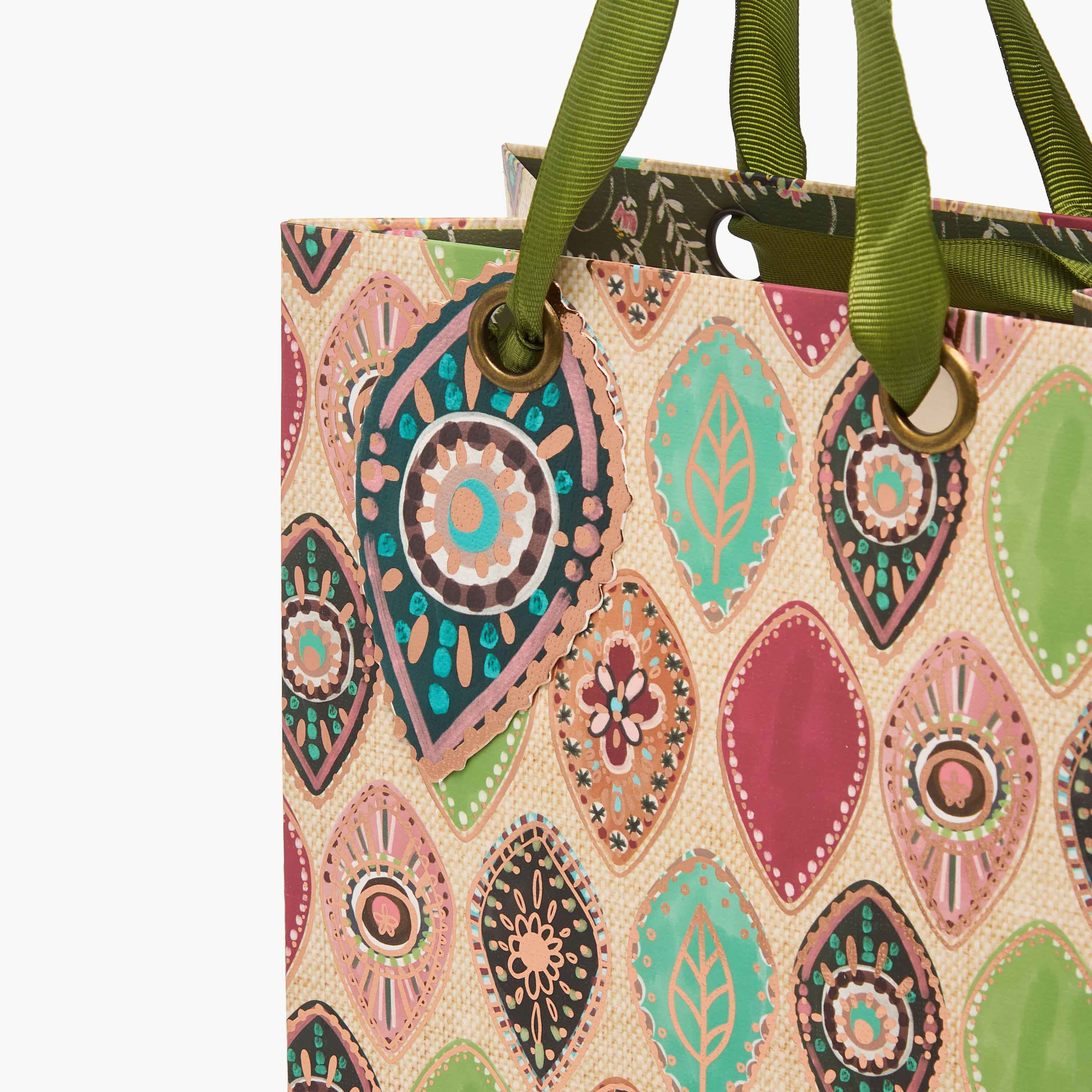 شنطة هدايا بطبعات من فايندز - متوسطة-household-giftingaccessories-giftings-image-3