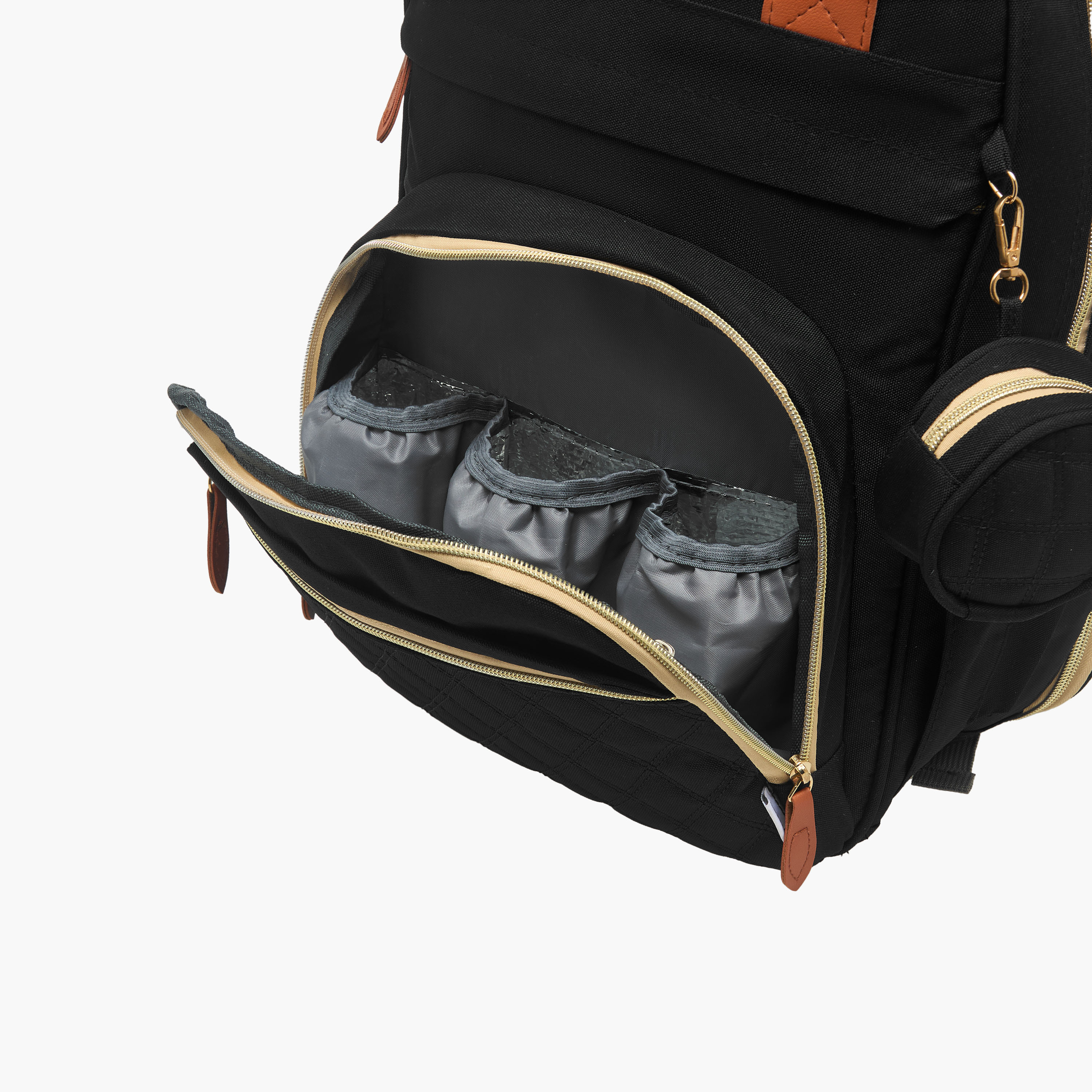 شنطة ظهر مبطنة للحفاضات مع سرير من جونيورز-baby-diapering-diaperbags-image-1