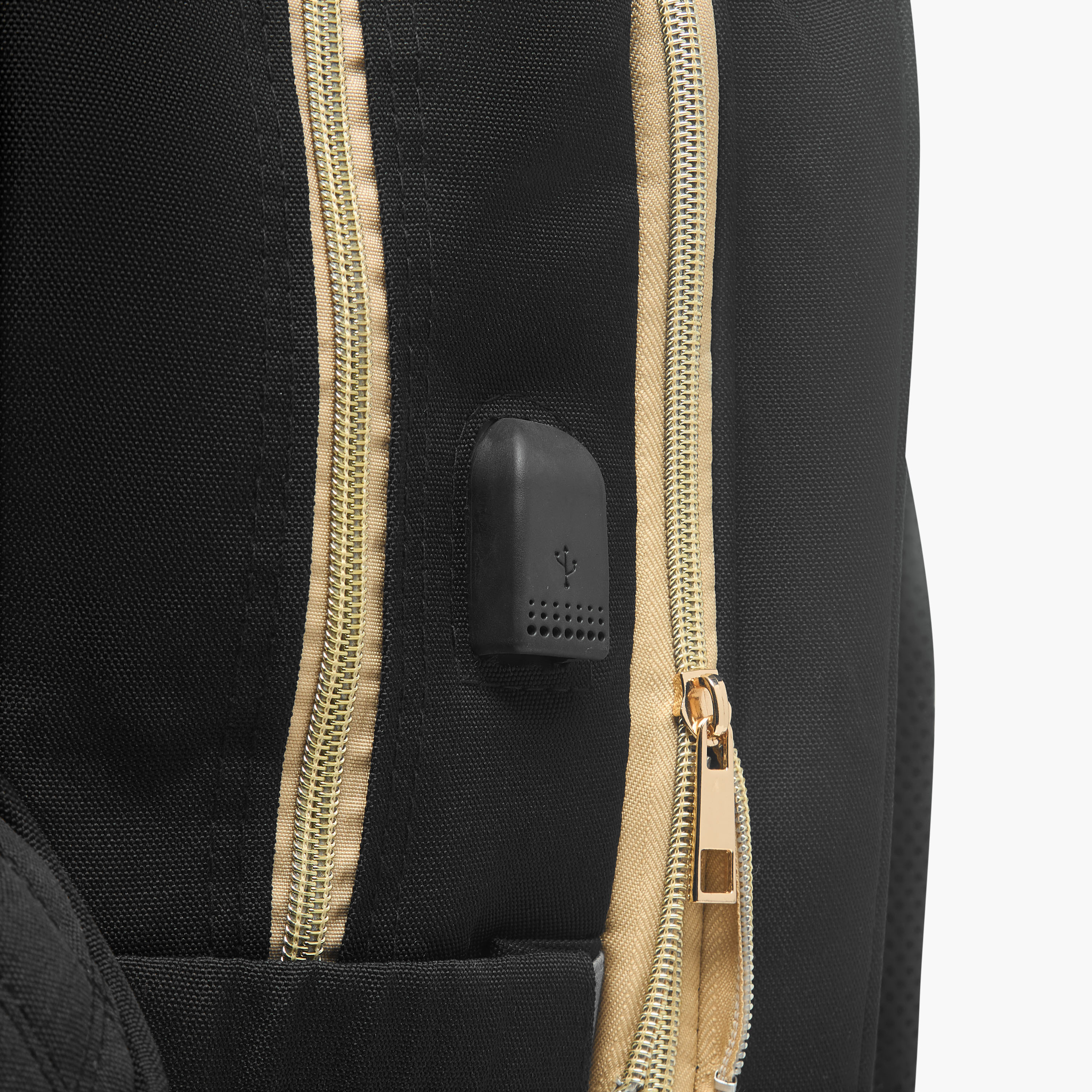 شنطة ظهر مبطنة للحفاضات مع سرير من جونيورز-baby-diapering-diaperbags-image-4