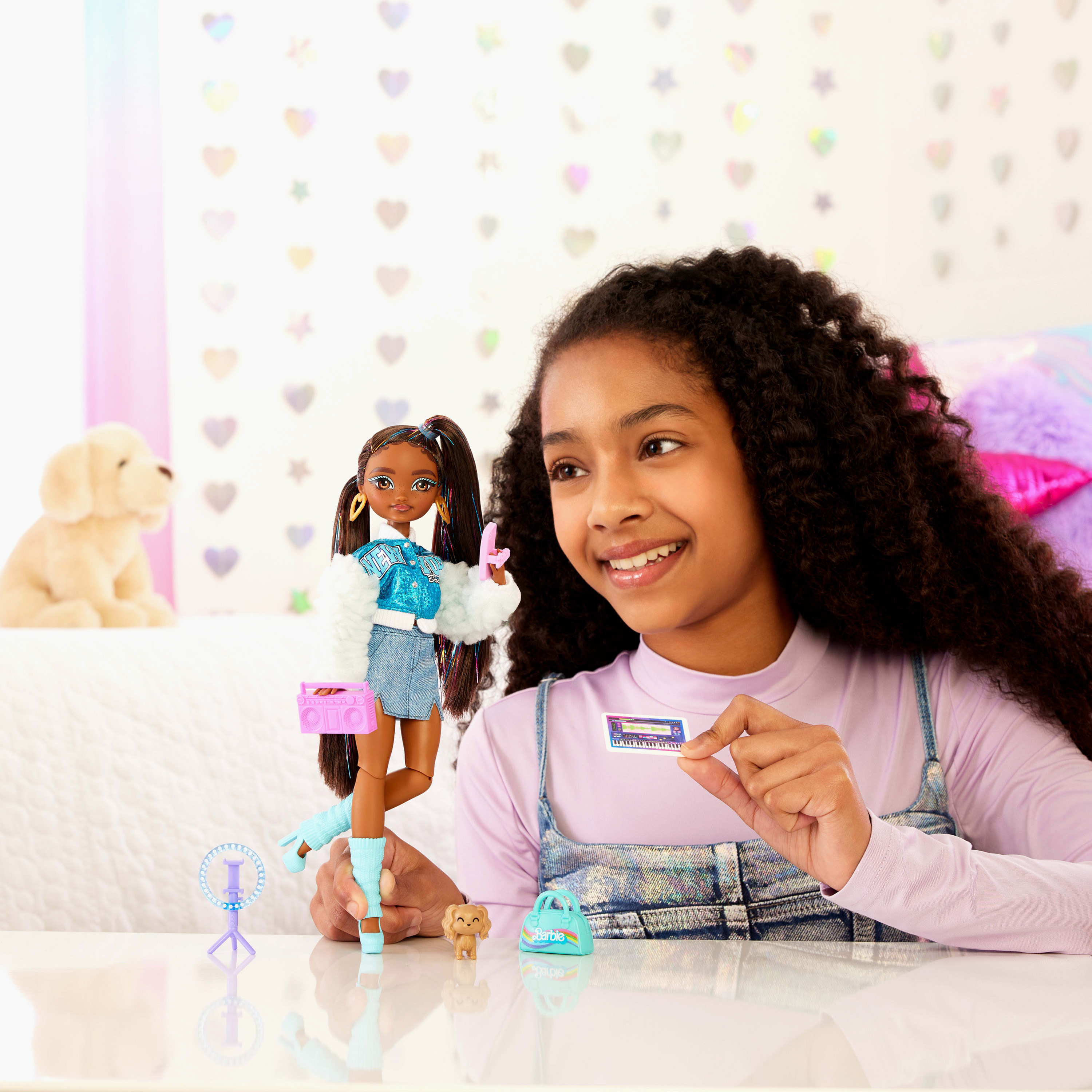 Barbie Dream Besties Playset, Barbie “Brooklyn” Posable Doll with Long Black Hair, 9 Accessories-toys-dollsandplaysets-dollplaysets-image-2