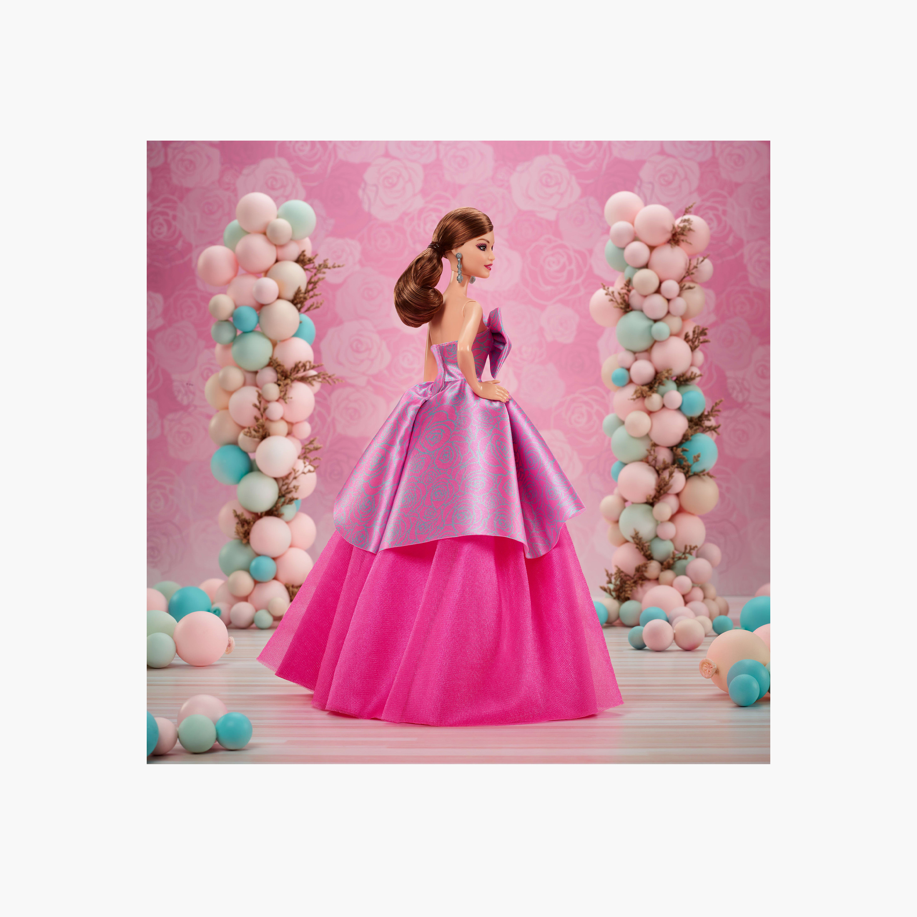 دمية أمنيات عيد الميلاد إصدار مميز قابلة للجمع بفستان ستان وردي وشعر مموج من باربي -toys-dollsandplaysets-dollplaysets-image-3