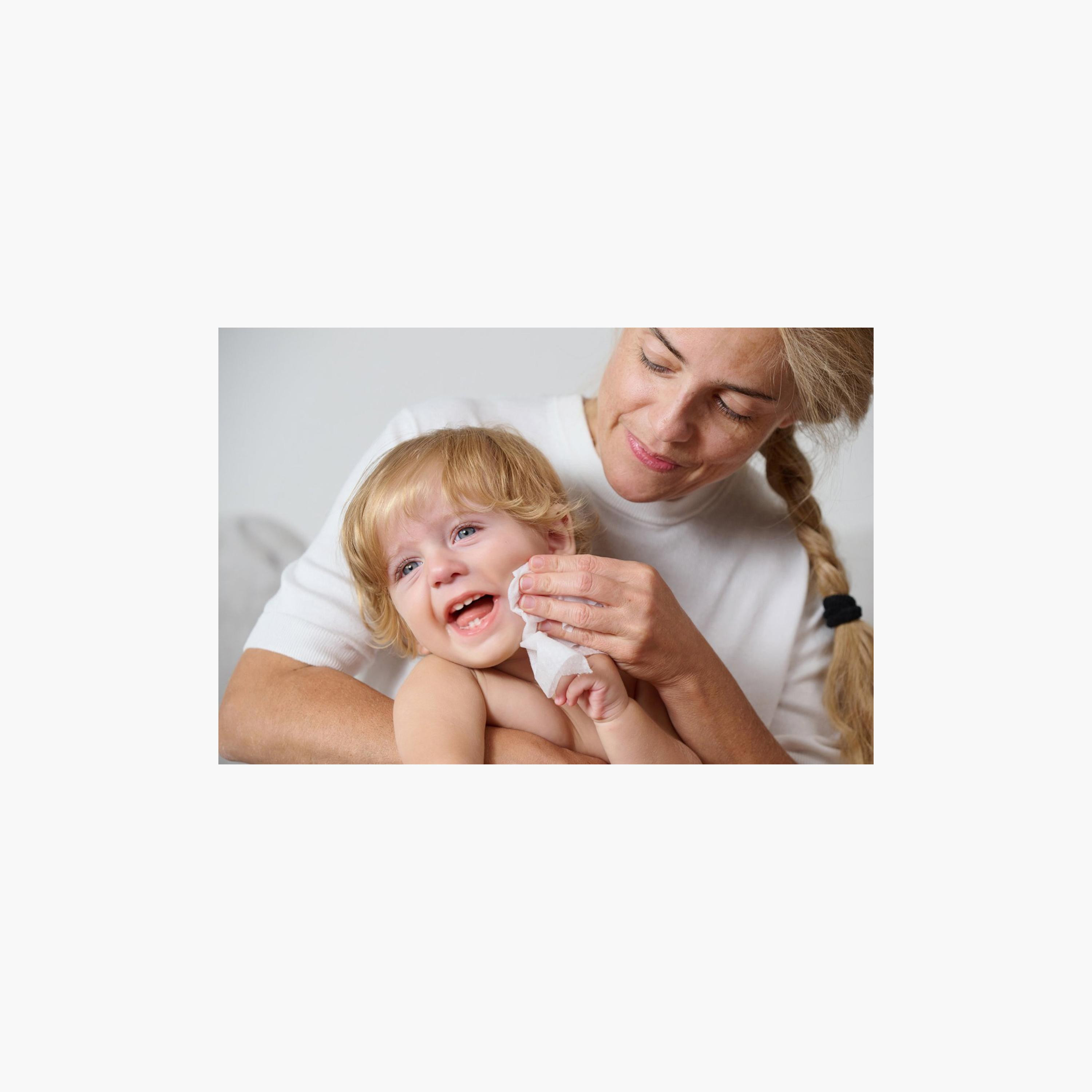 Chicco 60-Piece Biodegradable Wipes with Flip Cover - 0 Months+-baby-diapering-babywipes-image-5