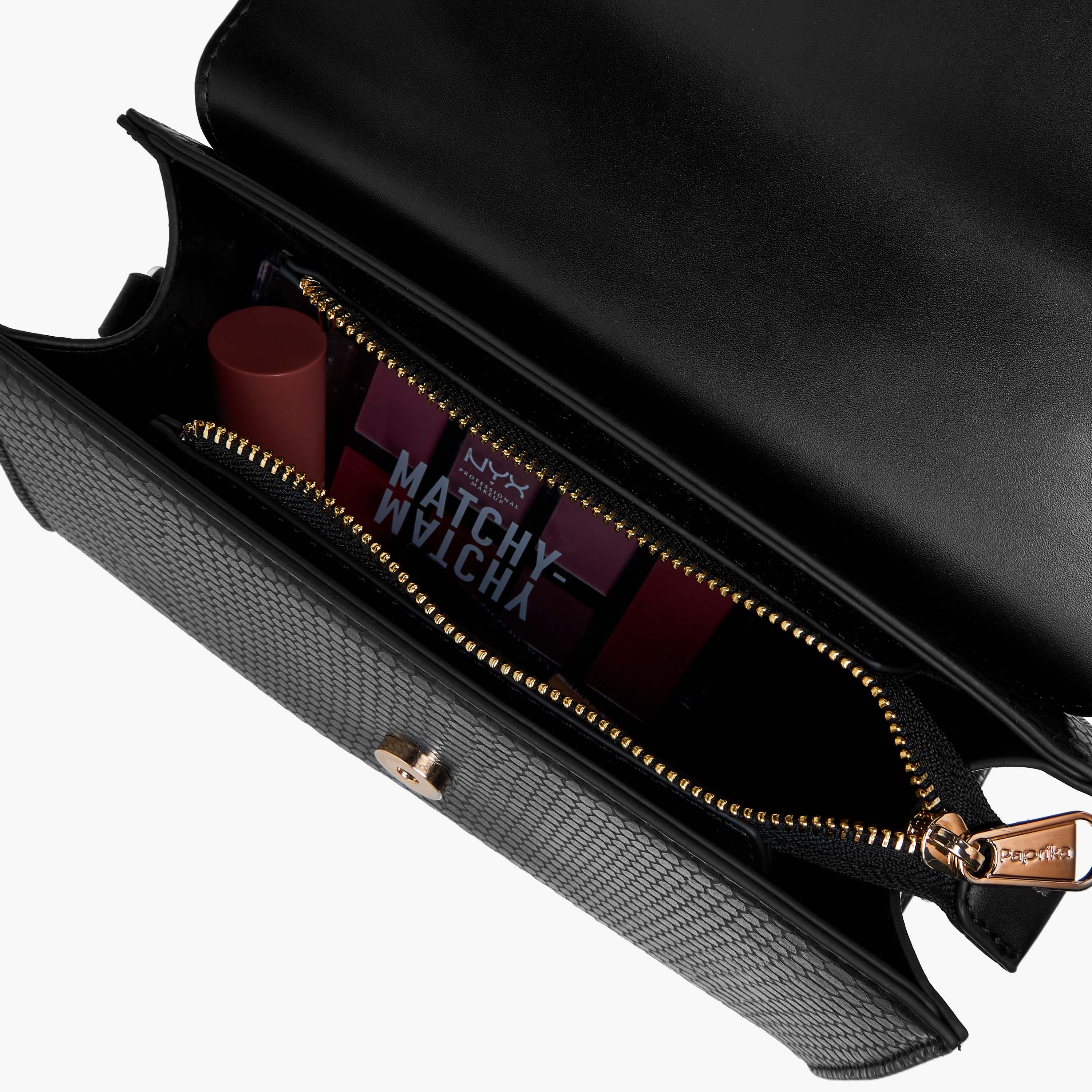 شنطة كروس بودي بارزة الملمس بحزام قابل للتعديل وطية إغلاق من بابريكا-women-bagsandwallets-handbags-image-9