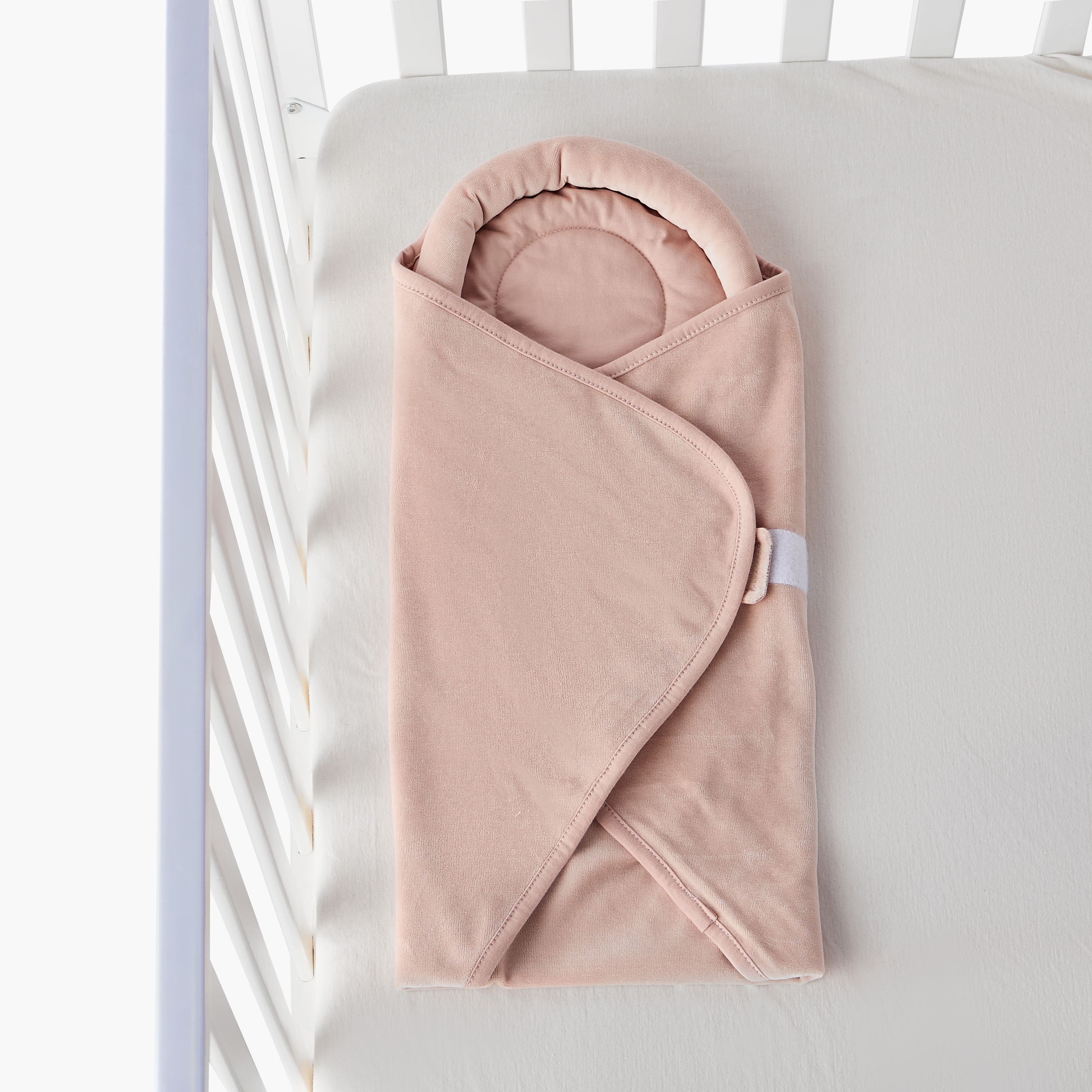 شنطة نوم لحديثي الولادة بشريط إغلاق لاصق من جونيورز - من عمر 0 شهر فما فوق-baby-nursery-babybedding-image-7