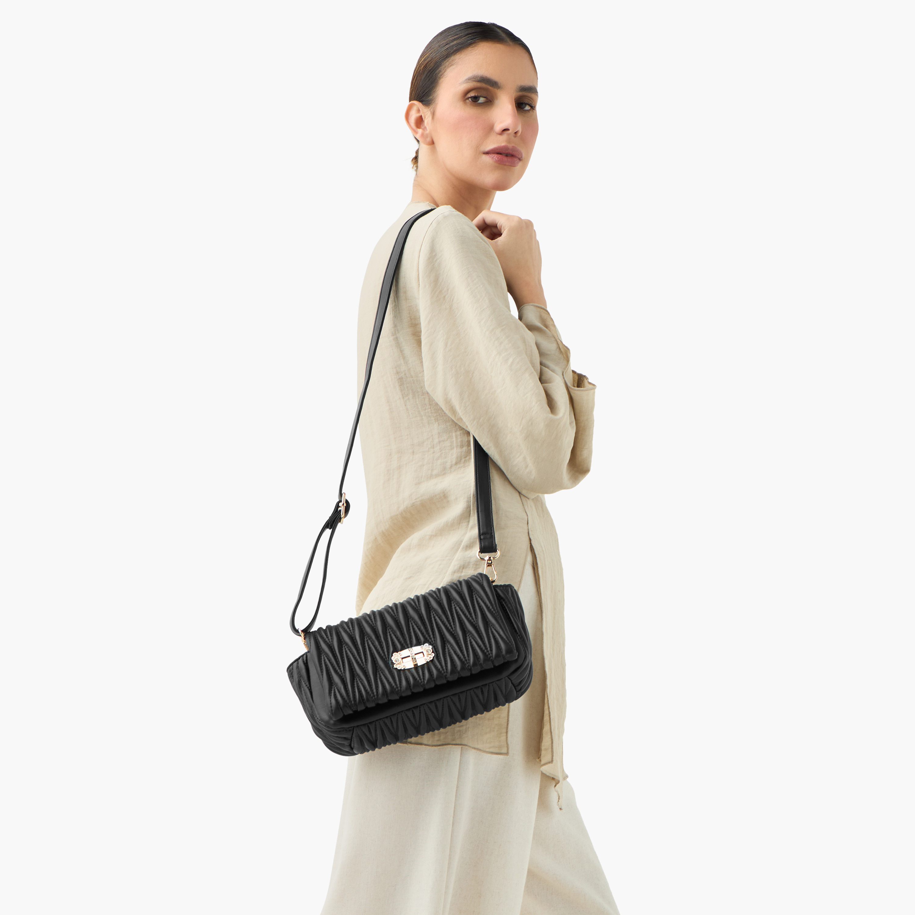 شنطة كروس بودي مبطنة بقفل إغلاق وحزام قابل للتعديل من أدور-women-bagsandwallets-handbags-image-2