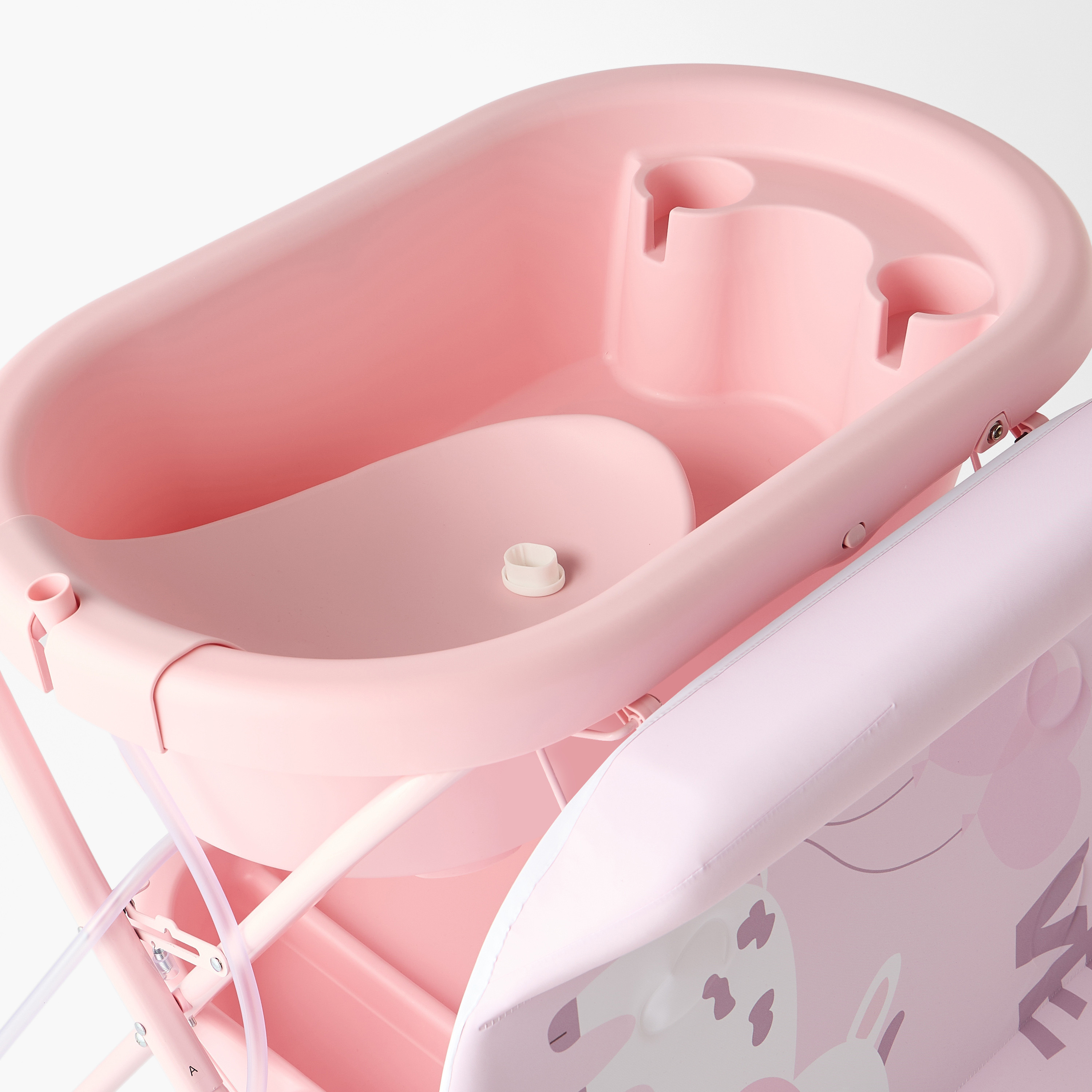 مركز تغيير ملابس قابل للطي مع حوض استحمام من جونيورز-baby-nursery-furniture-changingtables-image-5