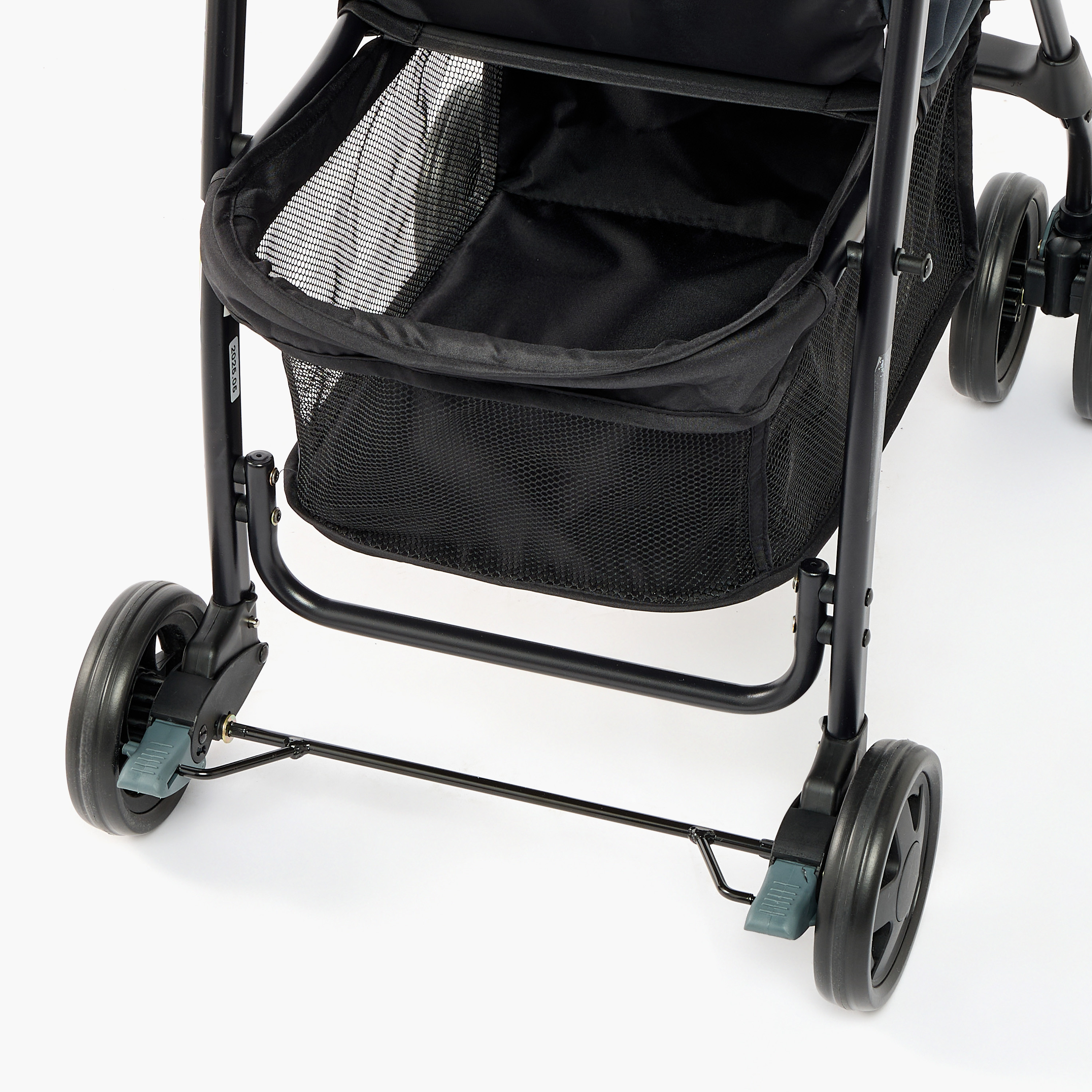 عربة أطفال ترينت المدمجة قابلة للطي بيدين بإطار فولاذ وقفل للعجلات من جونيورز-baby-gear-strollersandprams-strollers-image-4