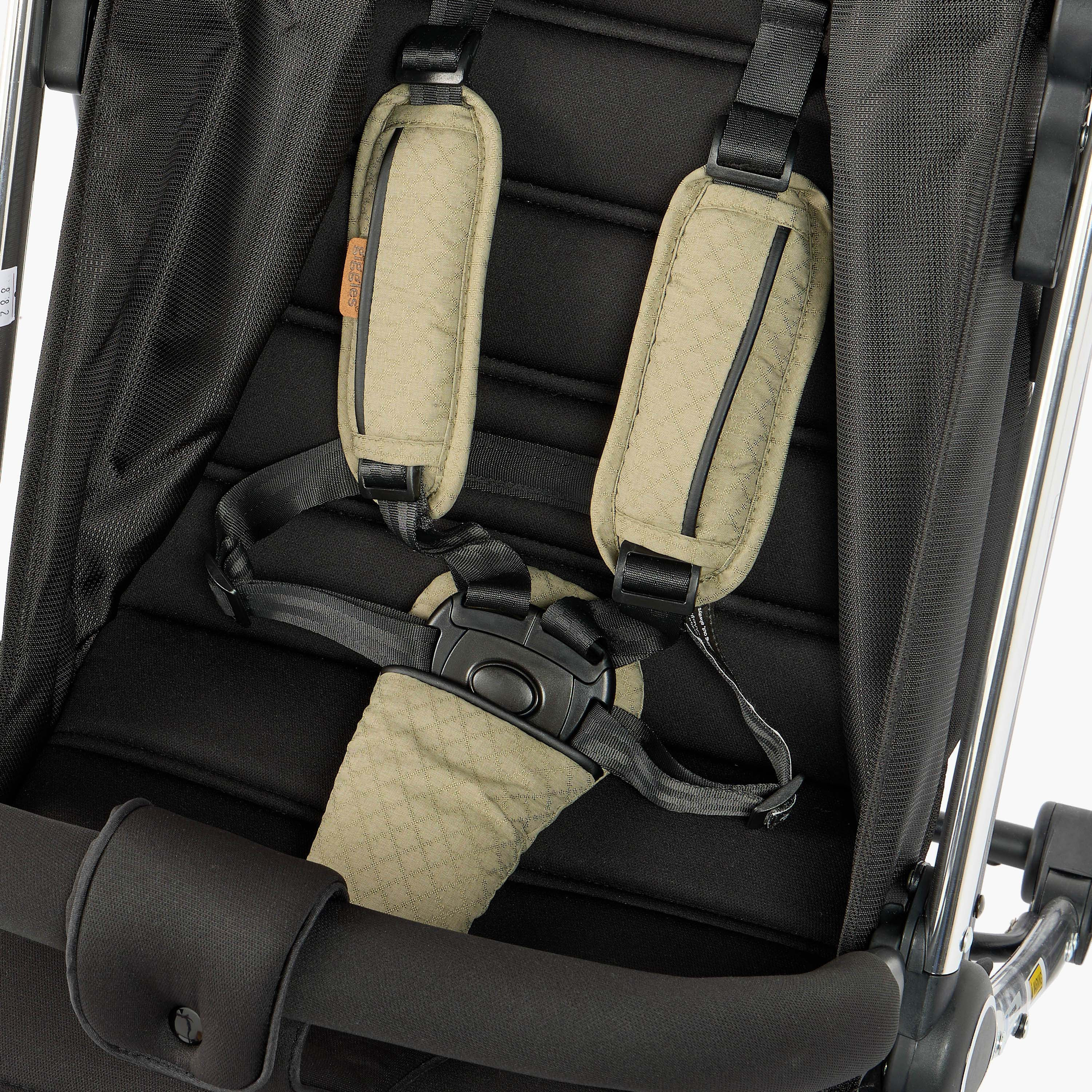 Giggles Pouch Cabin Approved Stroller with 3-Fold System, Aluminium Frame and Wheel Lock-baby-gear-strollersandprams-strollers-image-6