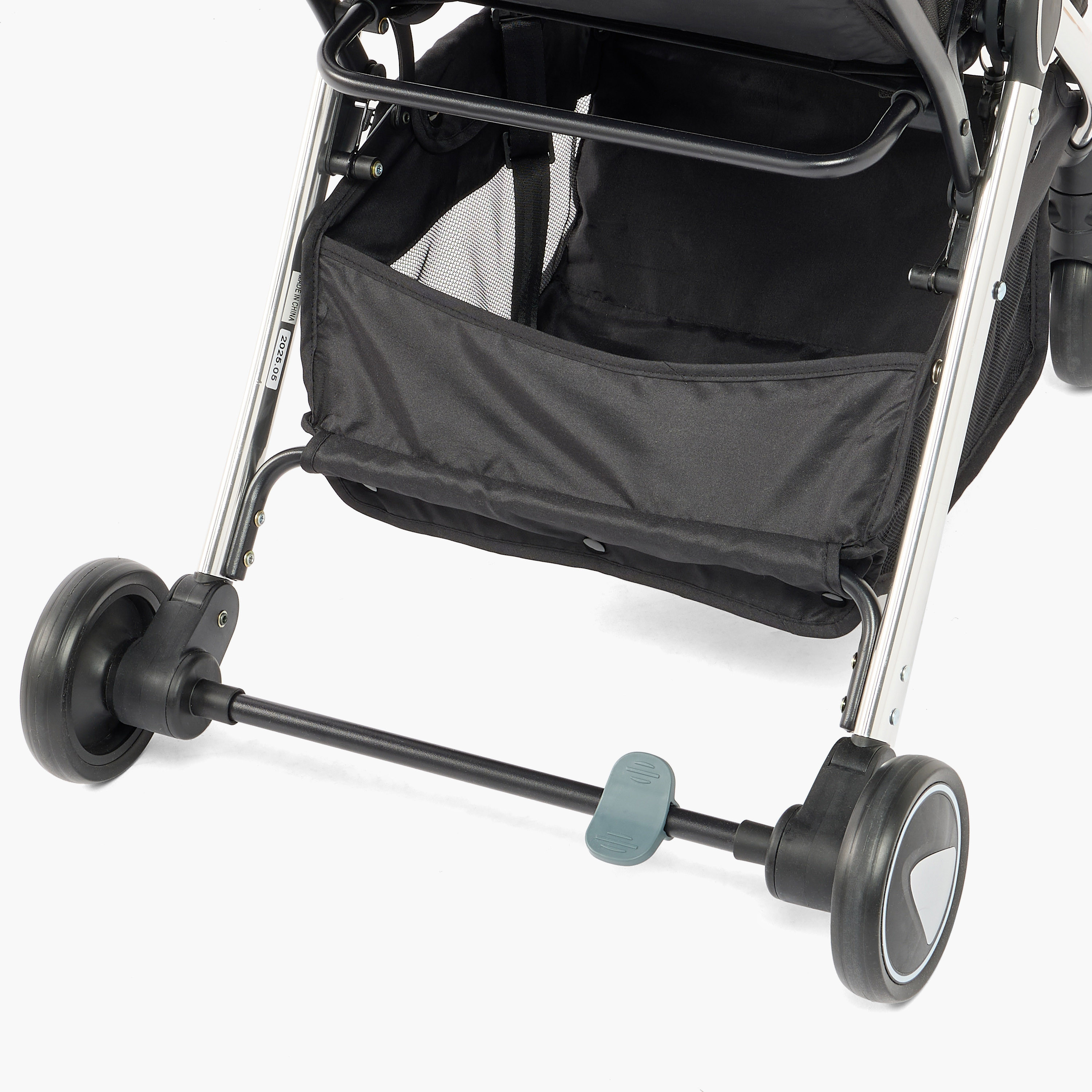 Giggles Pouch Cabin Approved Stroller with 3-Fold System, Aluminium Frame and Wheel Lock-baby-gear-strollersandprams-strollers-image-8
