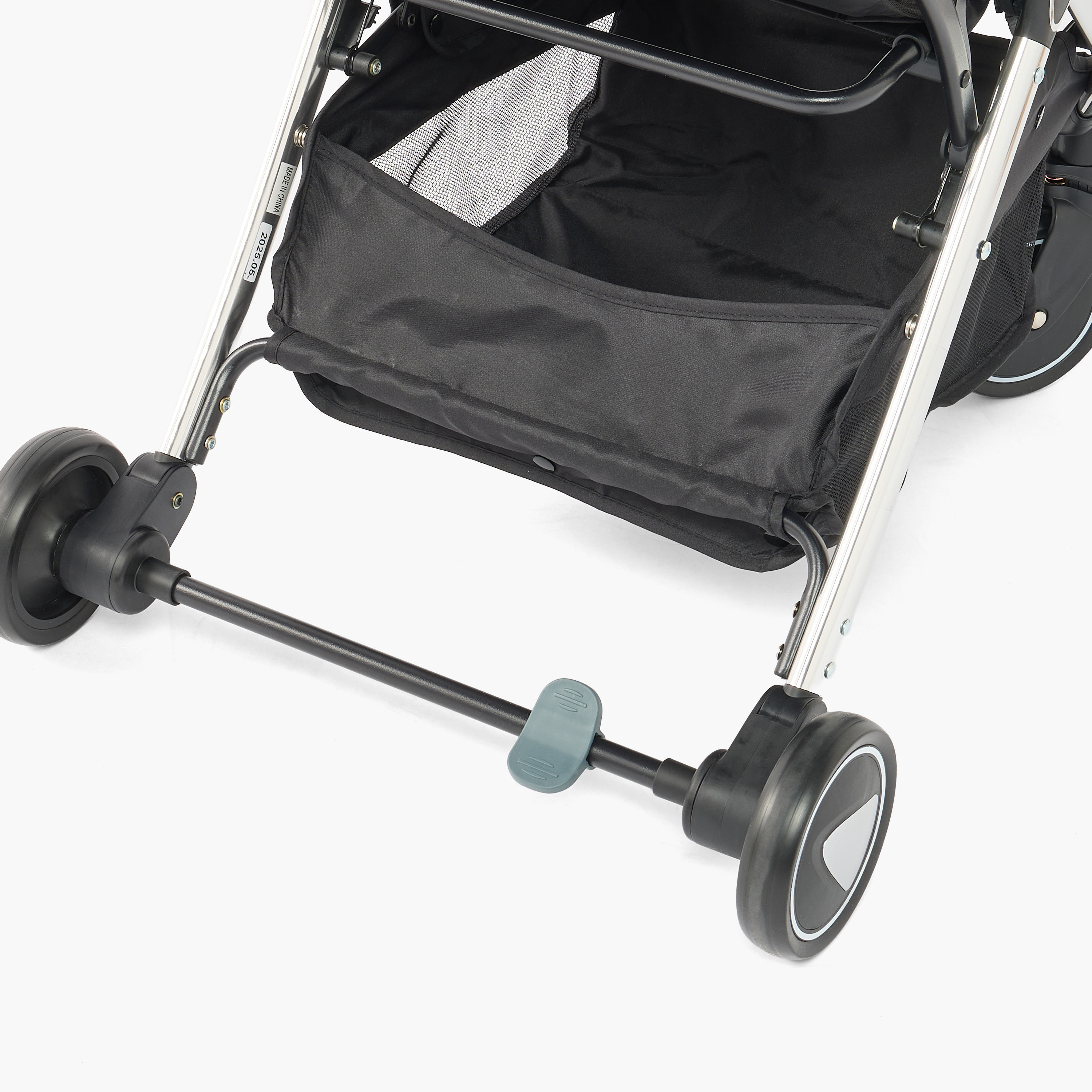 Giggles Pouch Cabin Approved Stroller with 3-Fold System, Aluminium Frame and Wheel Lock-baby-gear-strollersandprams-strollers-image-8