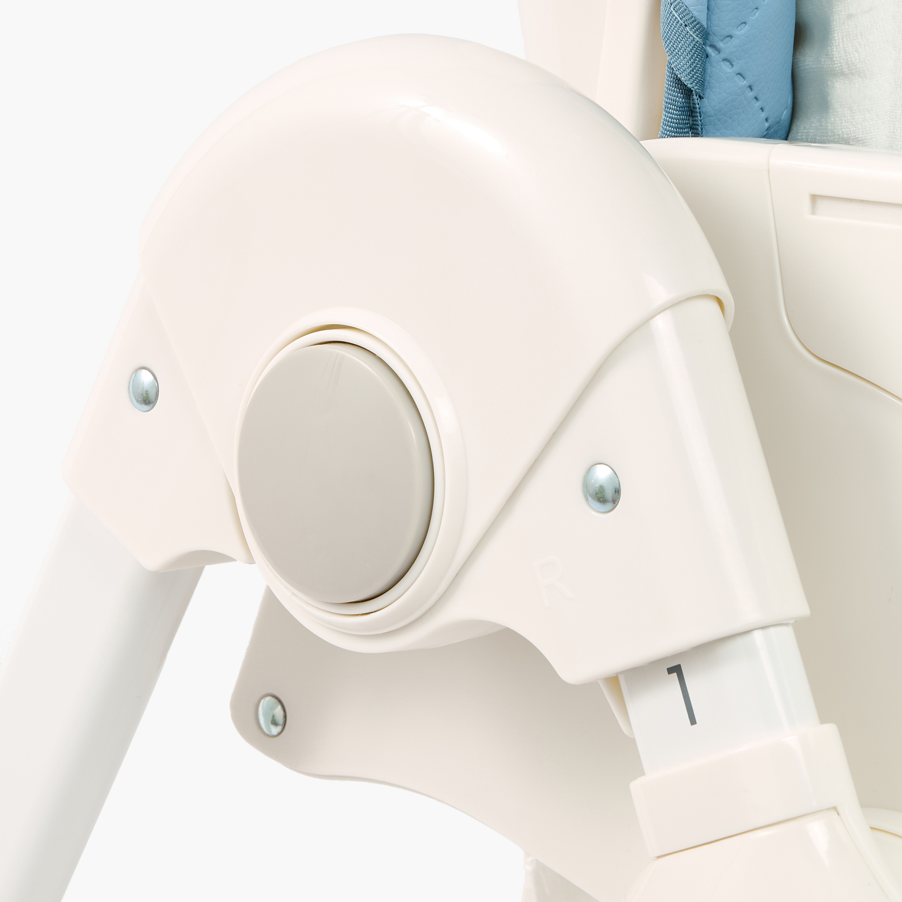 Giggles Lowel High Chair with Removable Tray and Wheels-baby-feeding-highchairsandboosters-image-21