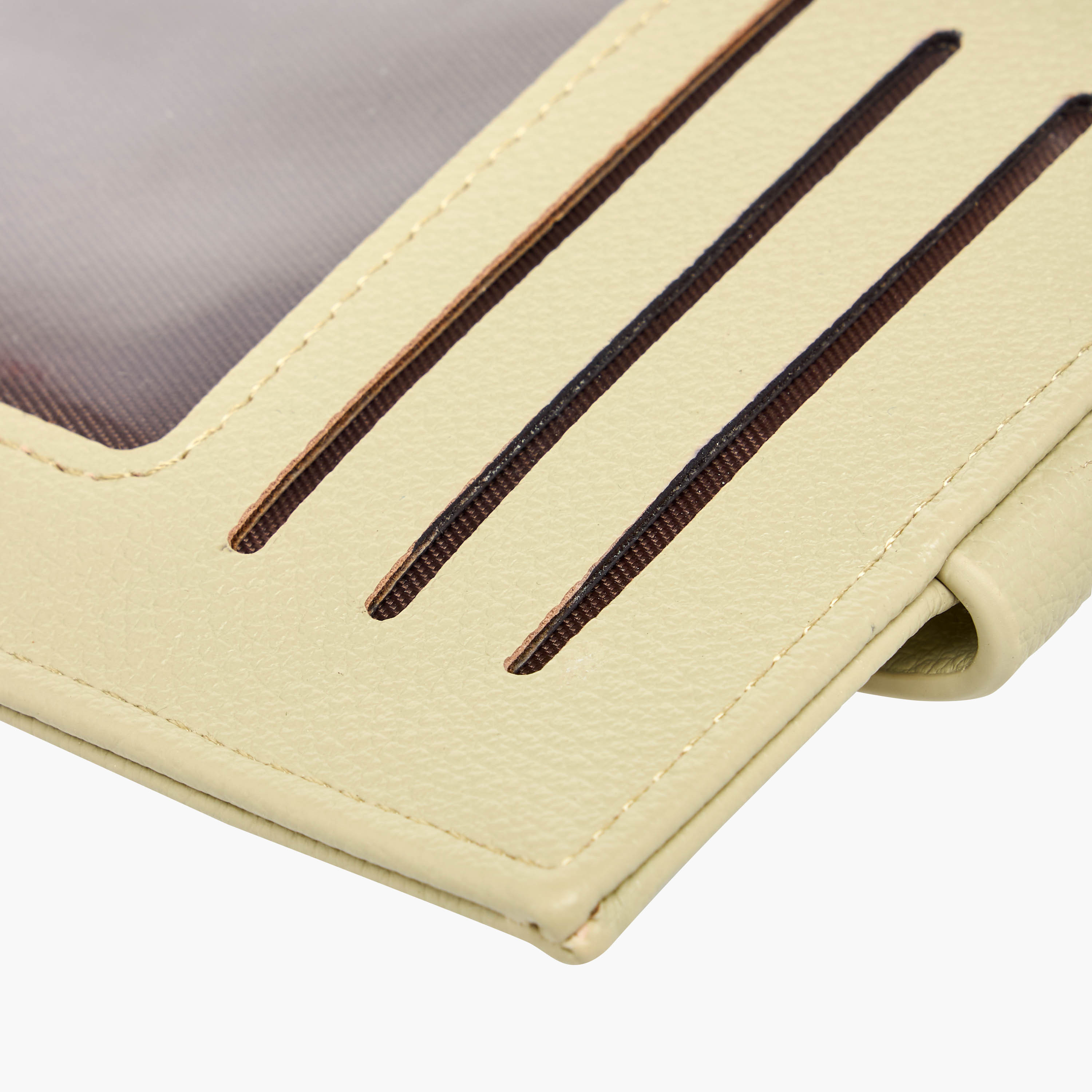 حامل بطاقات بارز الملمس بسحاب إغلاق من ساشا-women-bagsandwallets-wallets-image-4