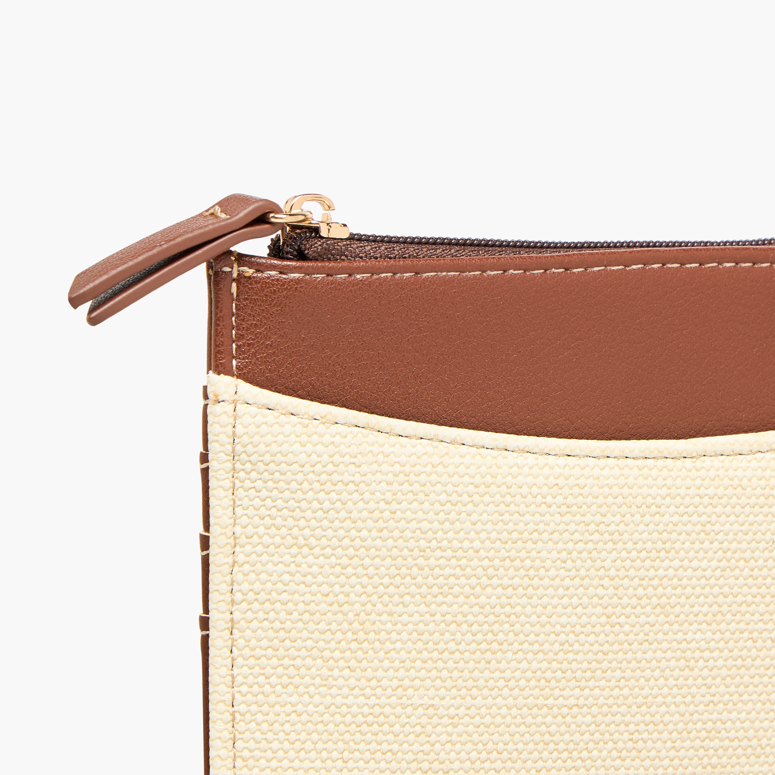 محفظة بارزة الملمس بسحاب إغلاق من ساشا-women-bagsandwallets-wallets-image-3