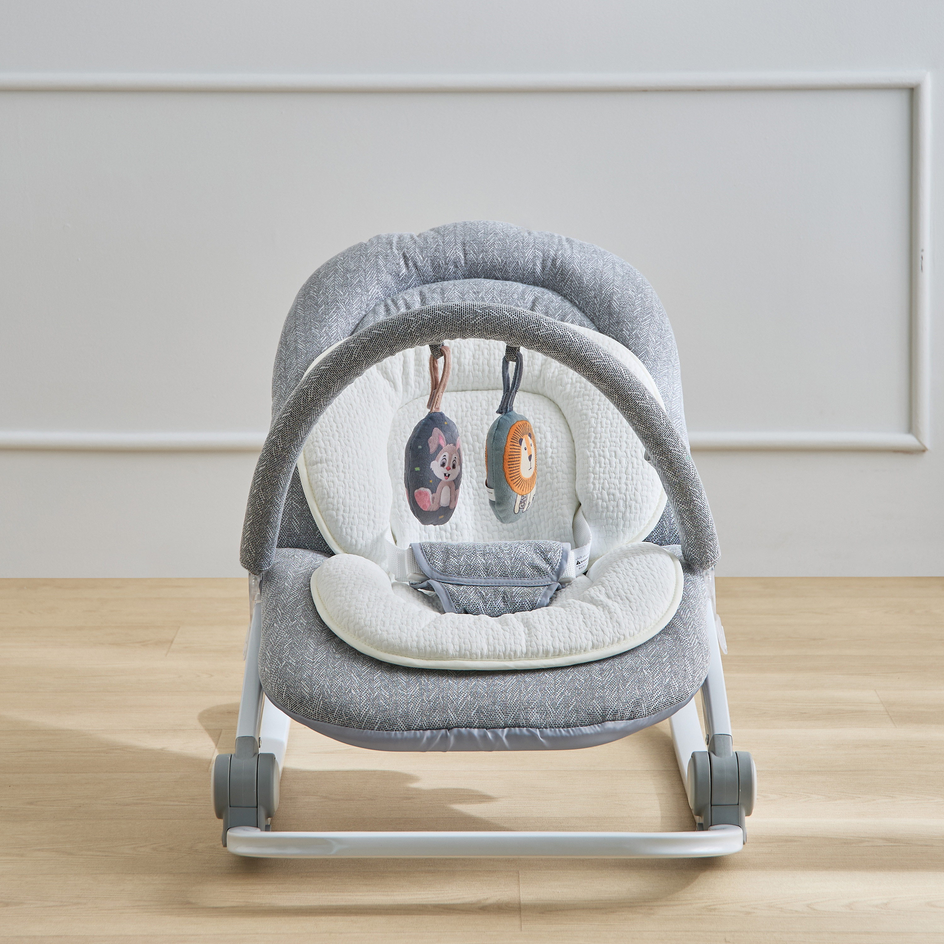Juniors Oasis Dlx Baby Rocker-baby-infantactivity-rockers-image-2
