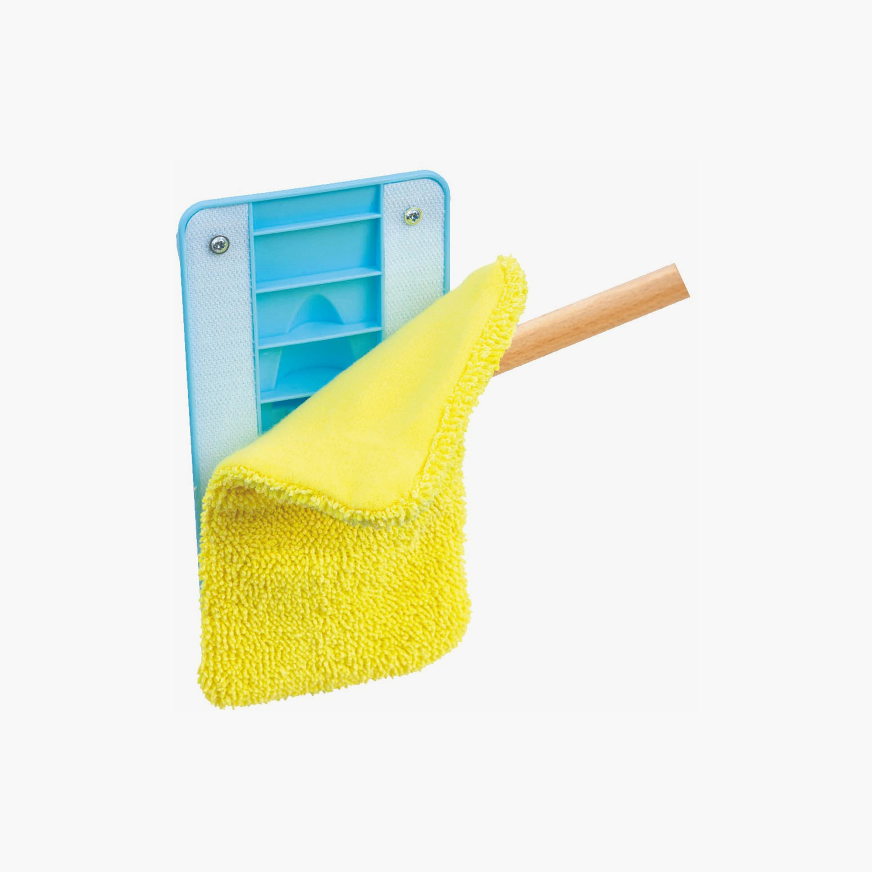 Hape 6-Piece Clean Up Broom Set Cleaning Playset-toys-roleplay-householdsets-image-10